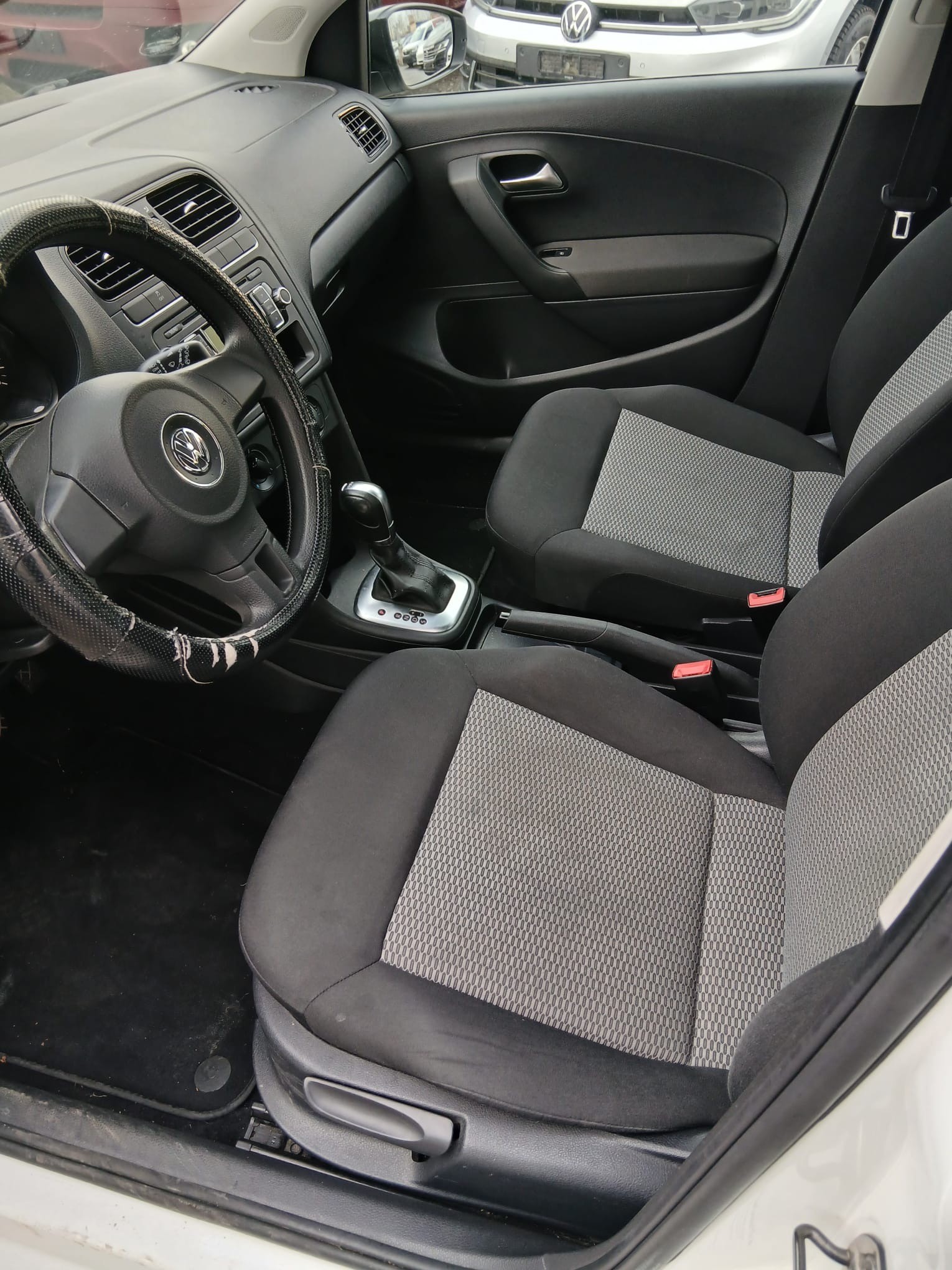 VW Polo 1.2 TSI Comfortline DSG-image-7