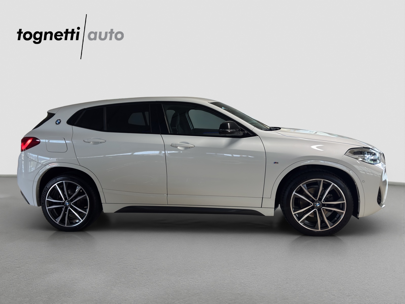 BMW X2 sDrive 18i M Sport Steptronic DSK-image-2
