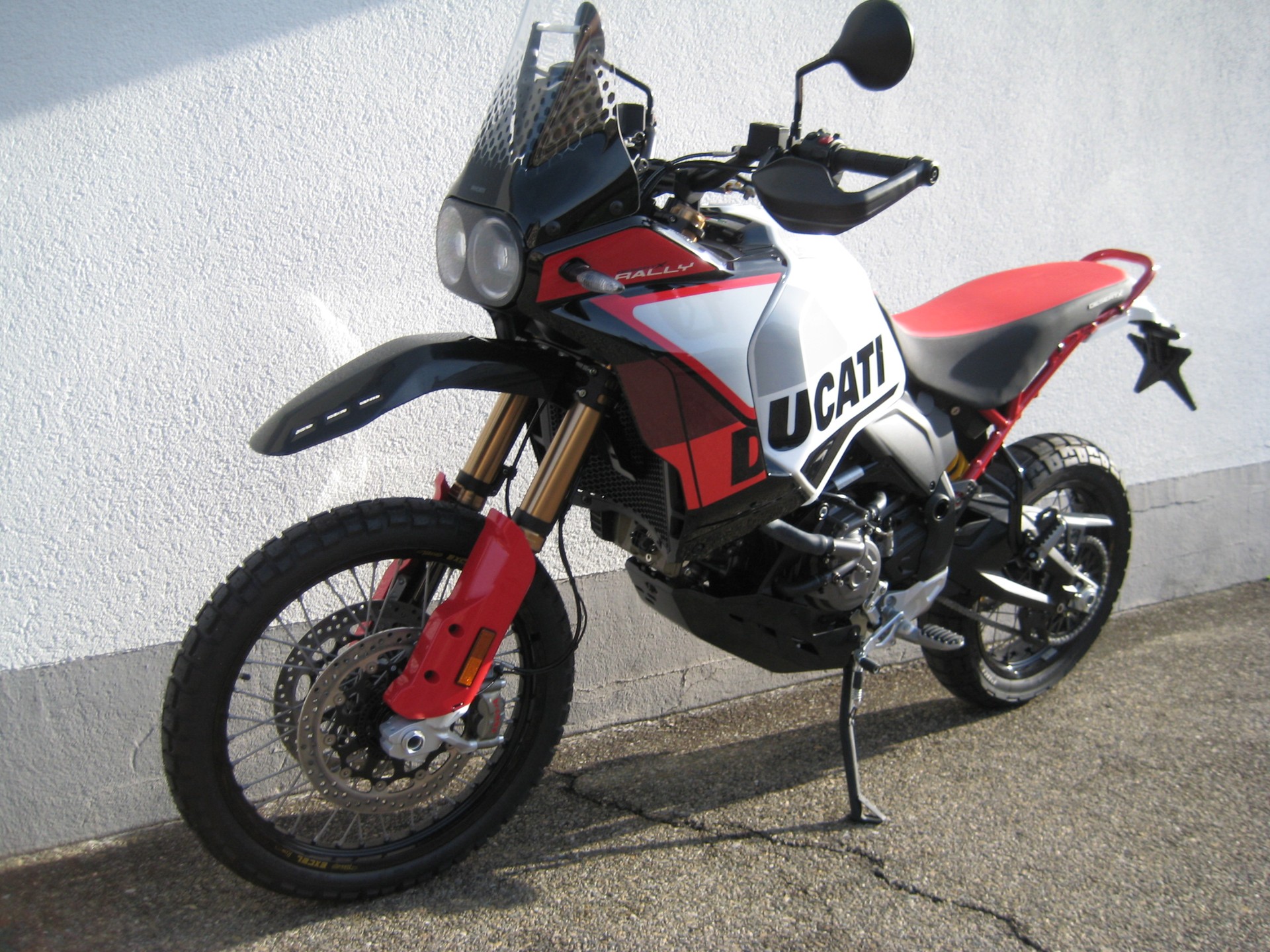 DUCATI Desert X Rally-image-3