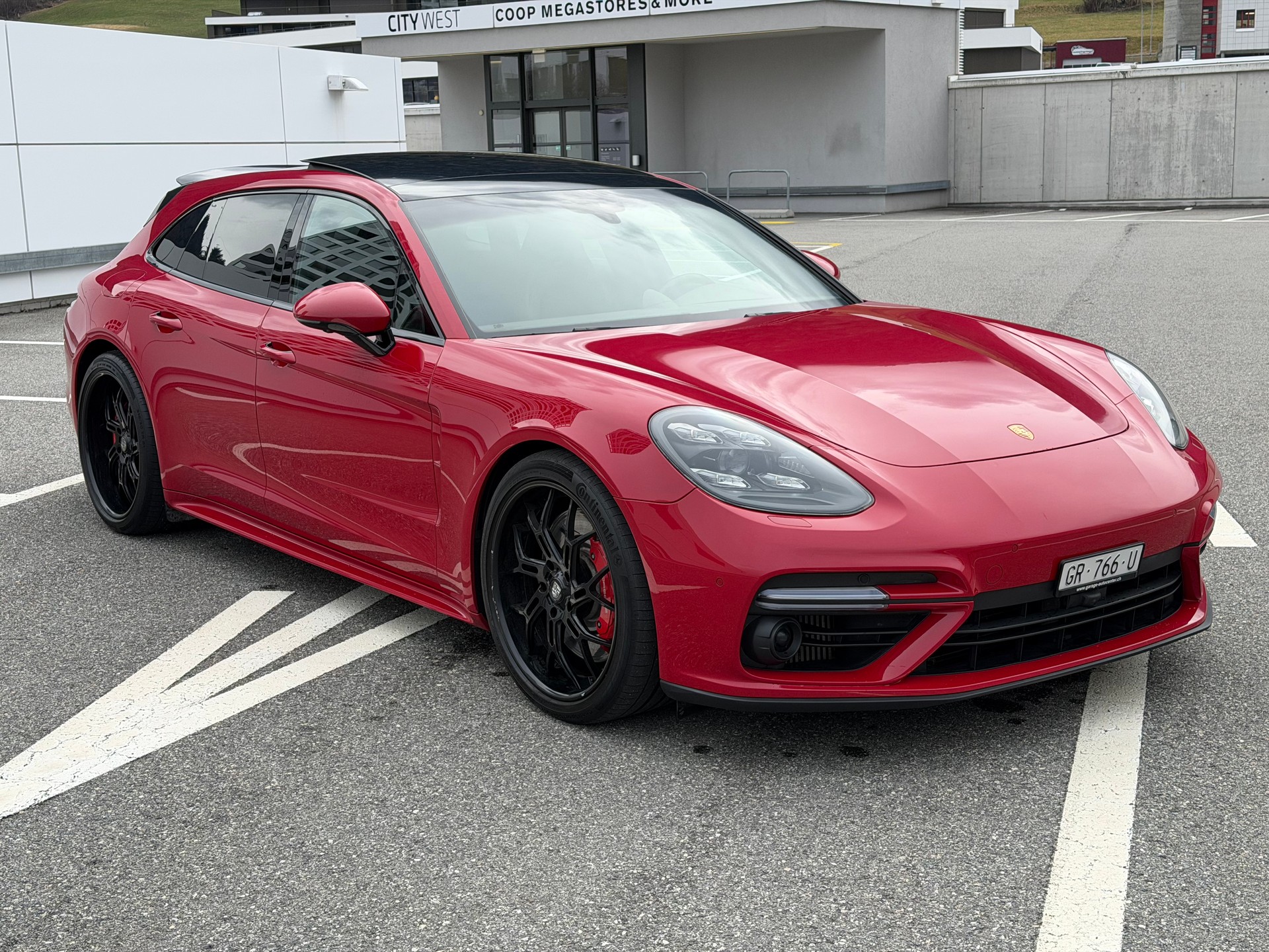 PORSCHE Panamera Turbo Sport Turismo PDK-image-6