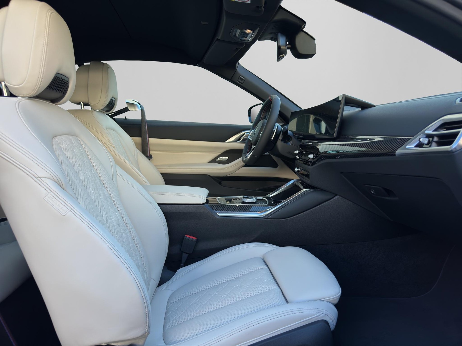 BMW M440i xDrive Cabrio M Sport Pro-image-17