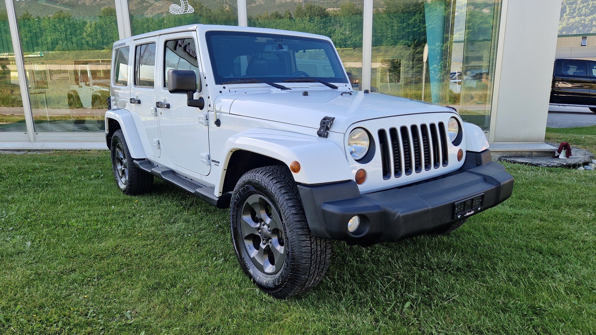 JEEP Wrangler 2.8CRD Unlimited 75th Anniversary Automat-image-7