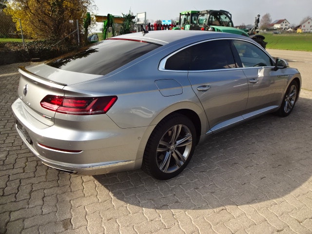 VW Arteon 2.0 TSI BMT R-Line 4Motion DSG-image-4