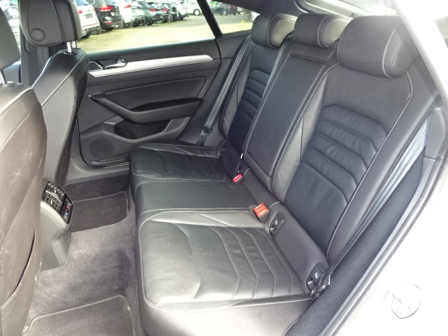 VW Arteon 2.0 TSI BMT R-Line 4Motion DSG-image-11