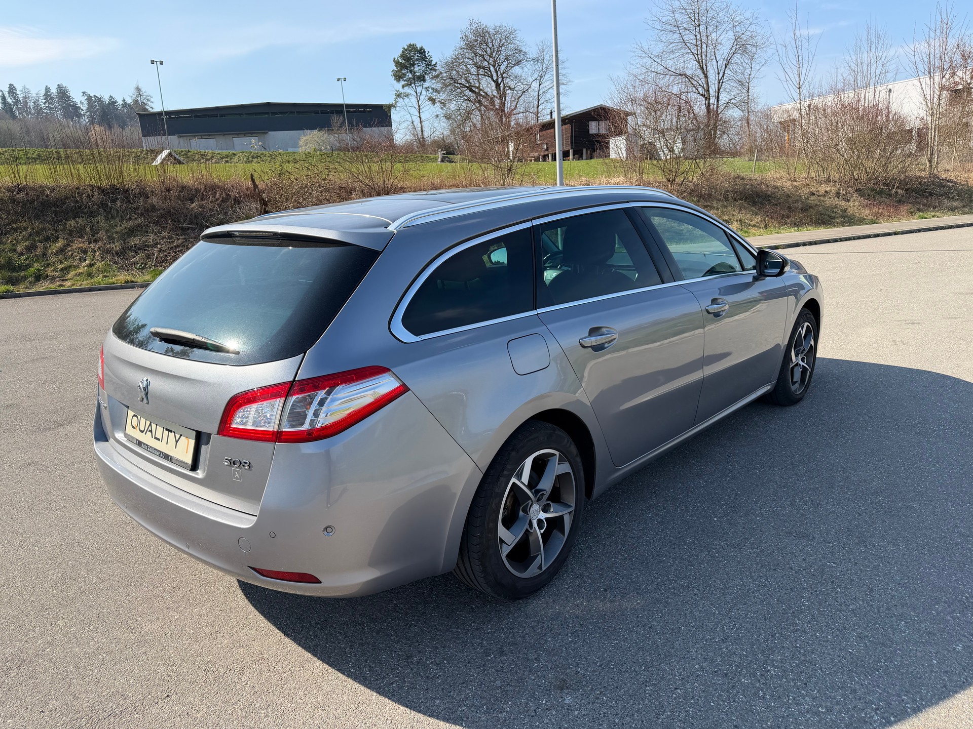PEUGEOT 508 SW 2.0 BlueHDi Allure Automatic-image-2