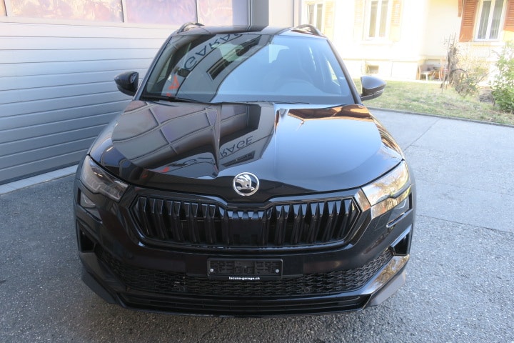 SKODA Karoq 2.0 TSI SportLine 4x4 DSG-image-1
