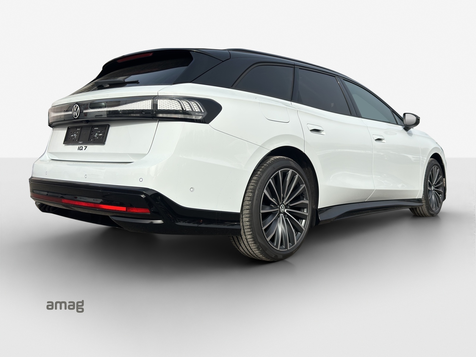 VW ID.7 Tourer Pro S 86 kWh Pro S-image-4