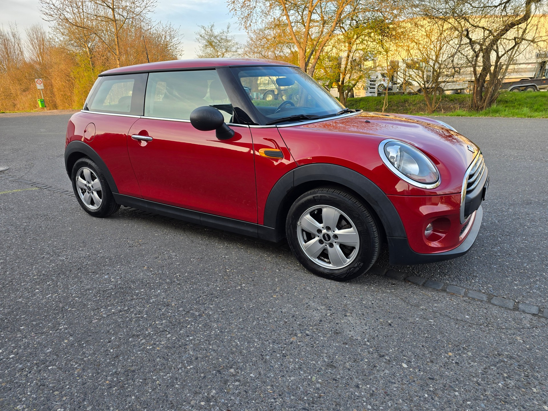 MINI One First-image-1