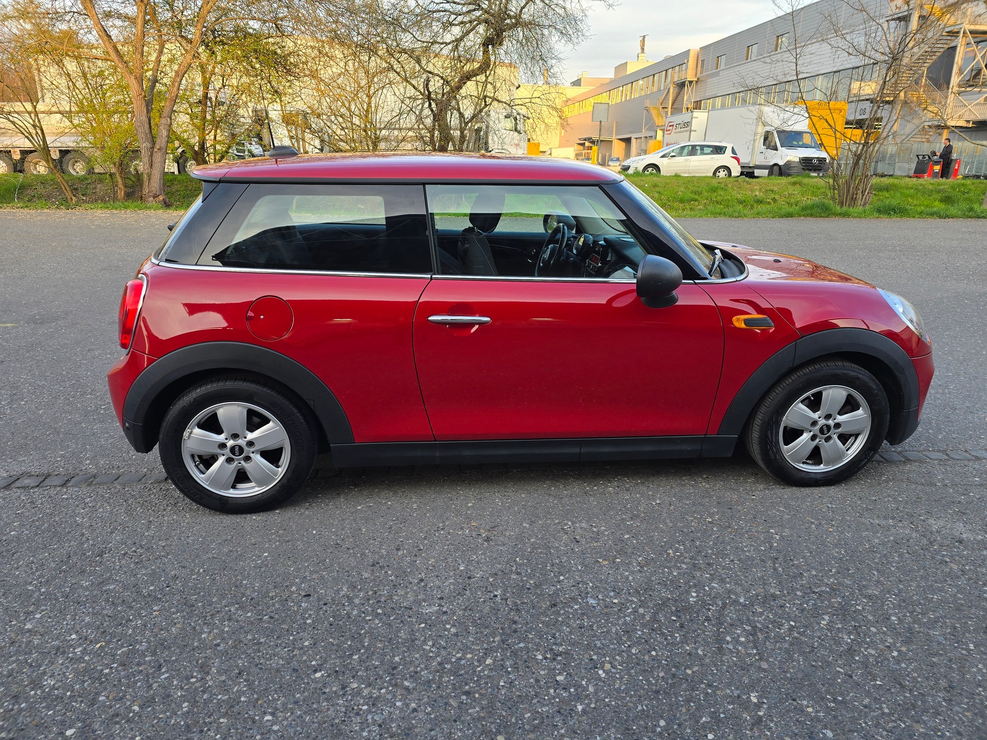 MINI One First-image-8