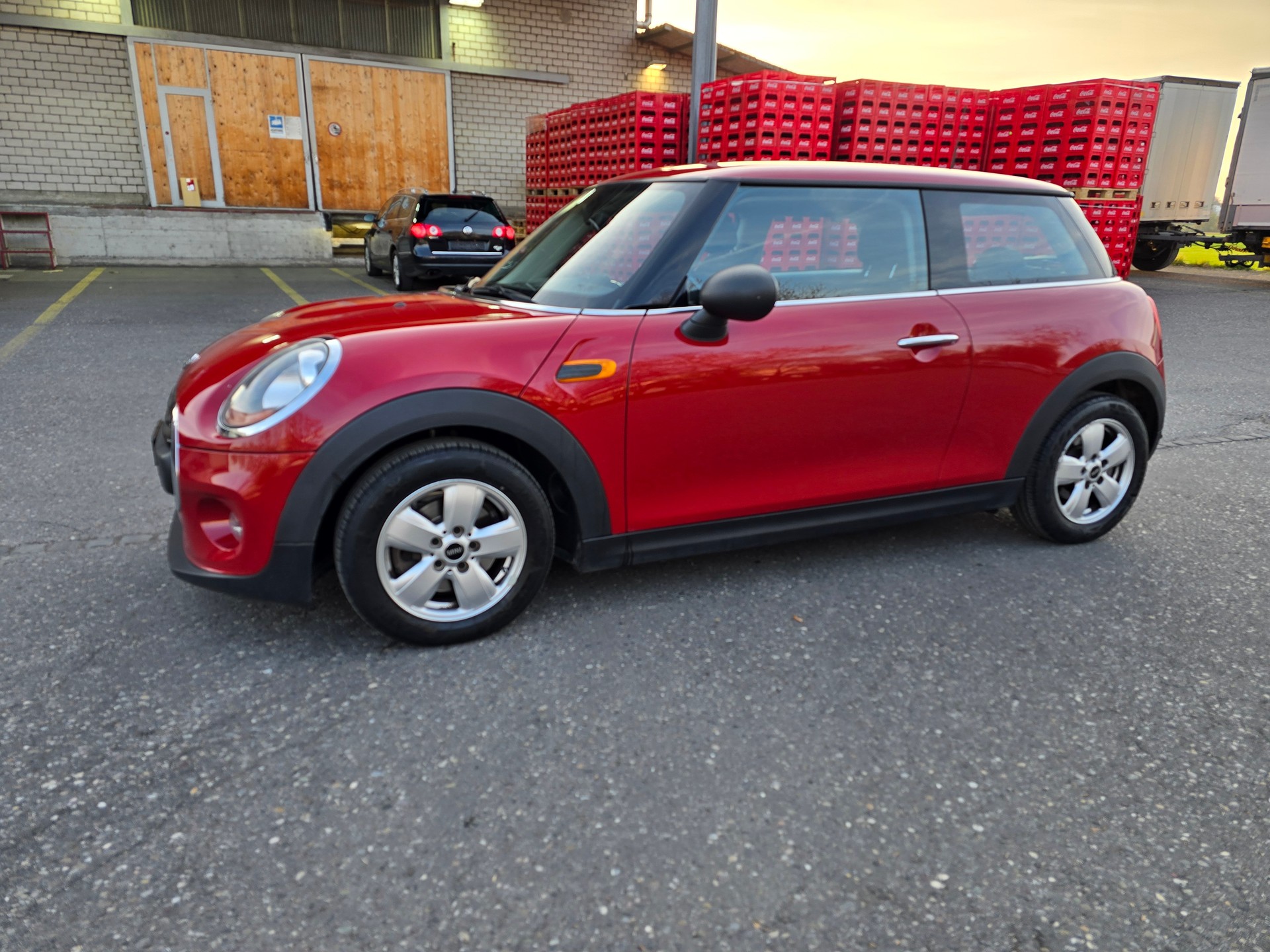 MINI One First-image-2