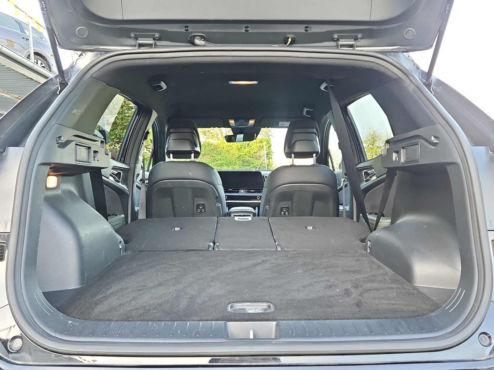 KIA Sportage 1.6 T-GDi Power Edition-image-9