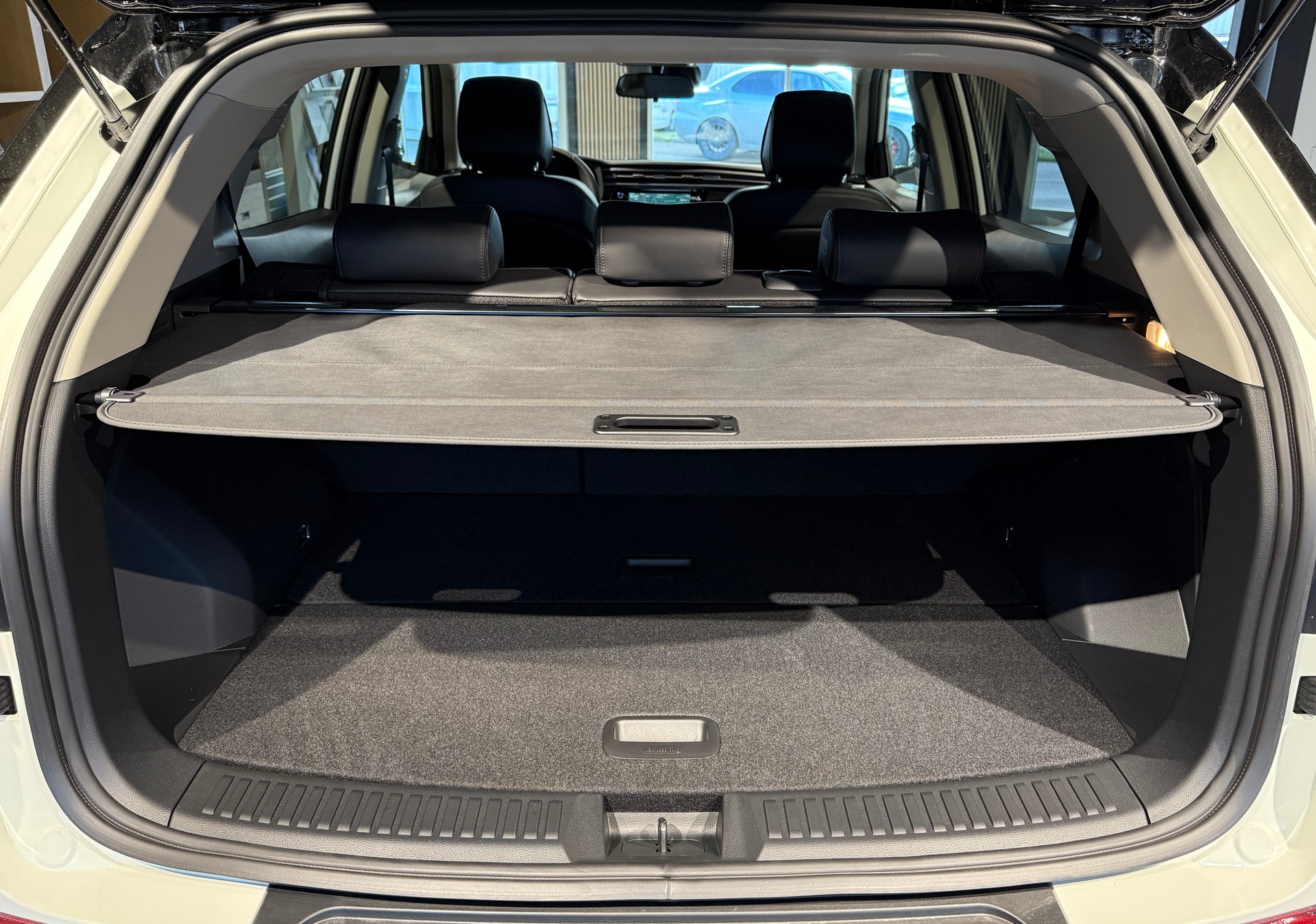 KGM-SsangYong Korando 1.5 T GDI Steel 4WD Automat-image-15