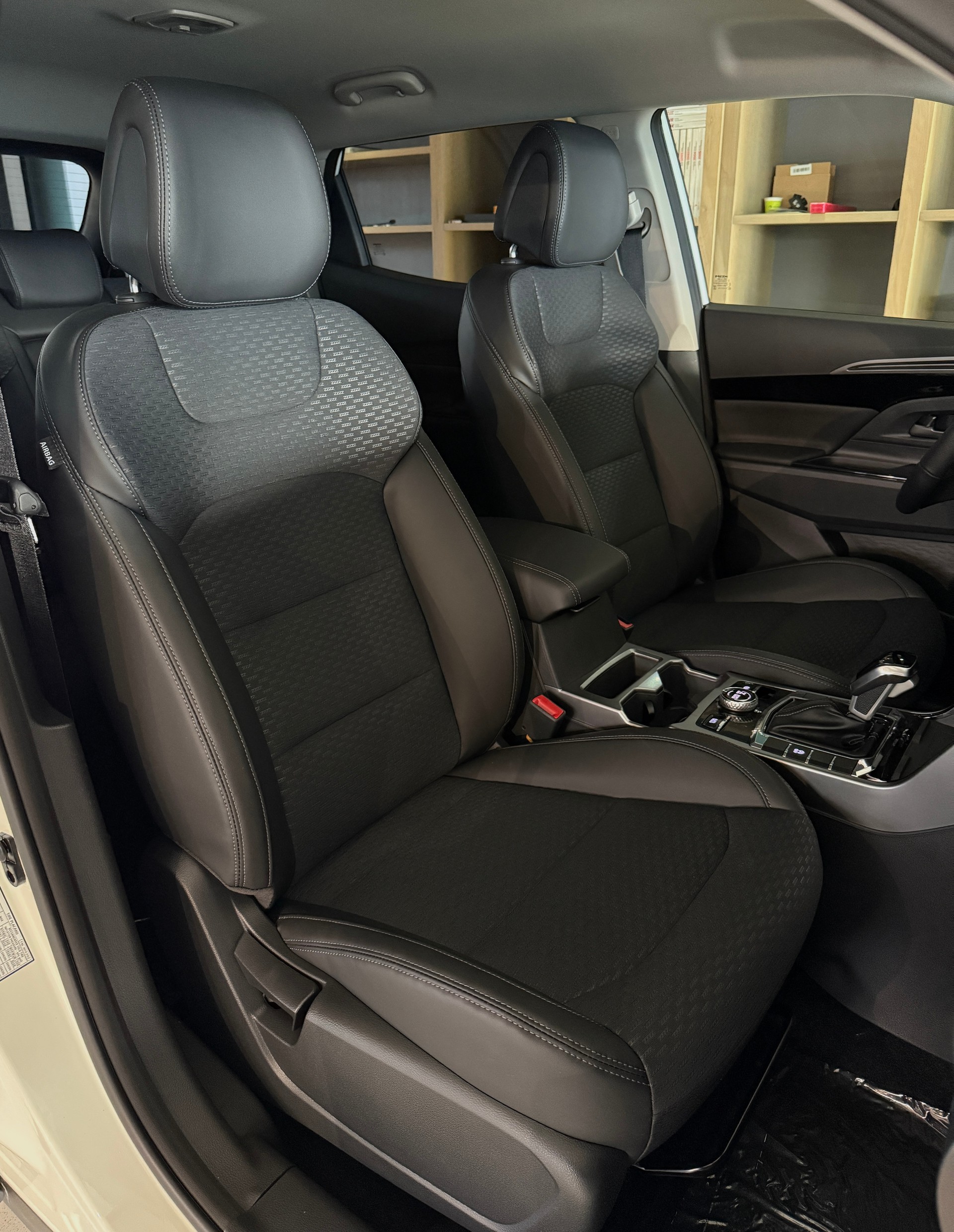 KGM-SsangYong Korando 1.5 T GDI Steel 4WD Automat-image-12