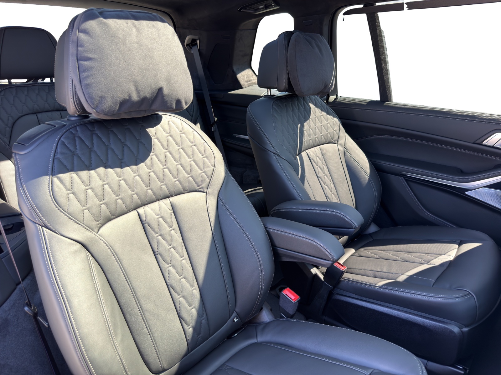 BMW X7 xDrive 48V 40d M Sport Pro-image-18