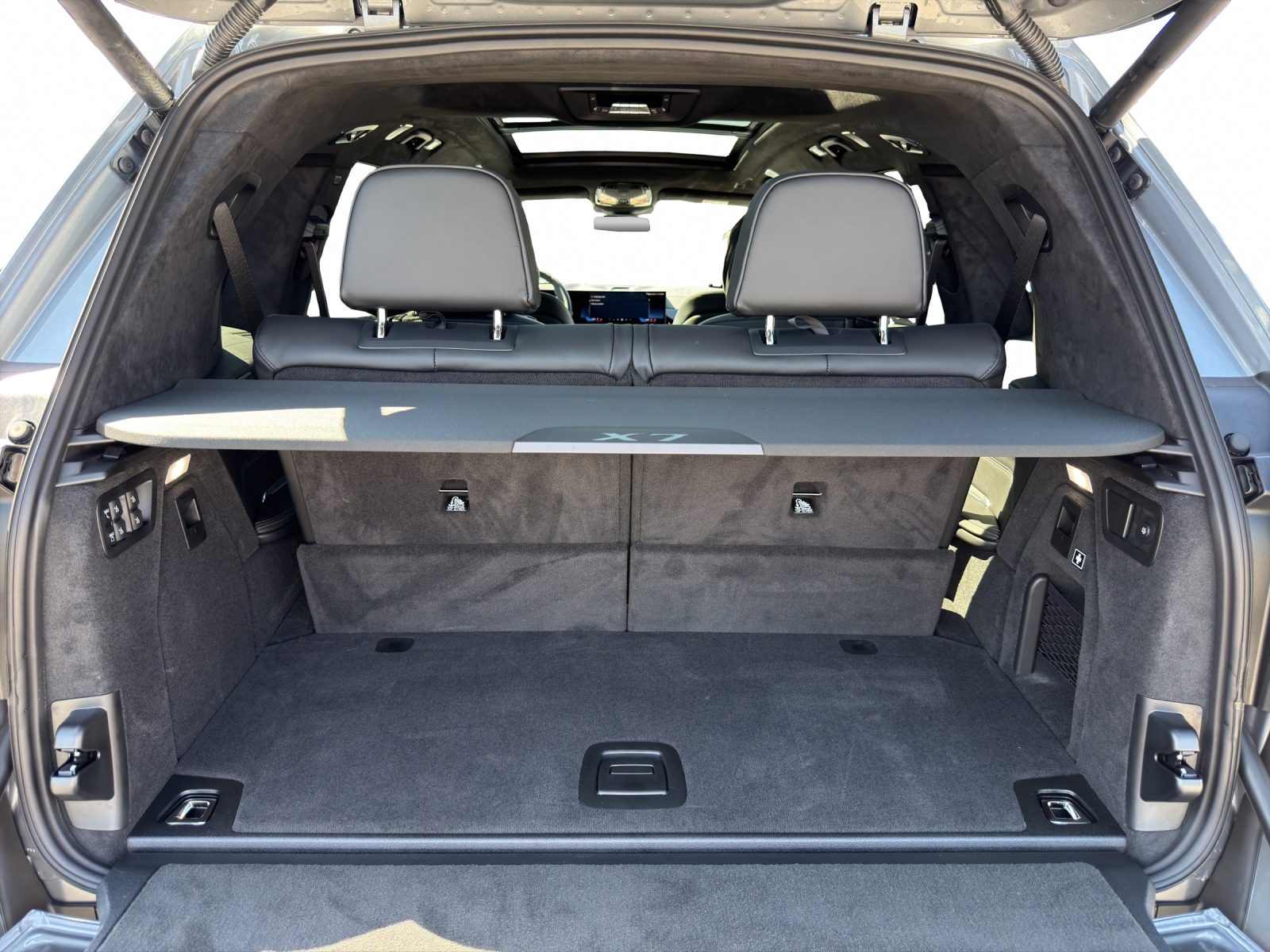 BMW X7 xDrive 48V 40d M Sport Pro-image-22