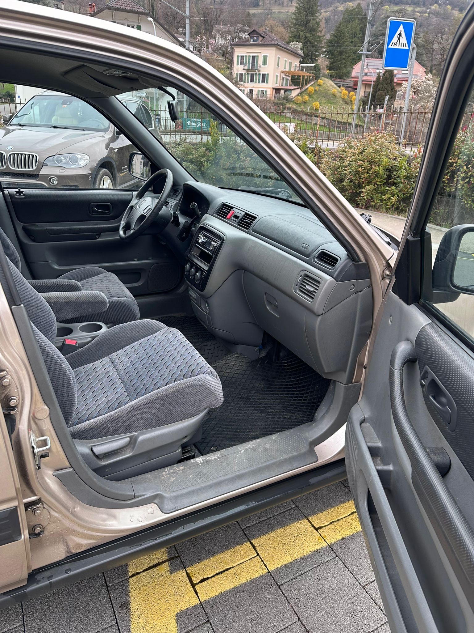 HONDA CR-V 2.0i 4WD LS-image-10