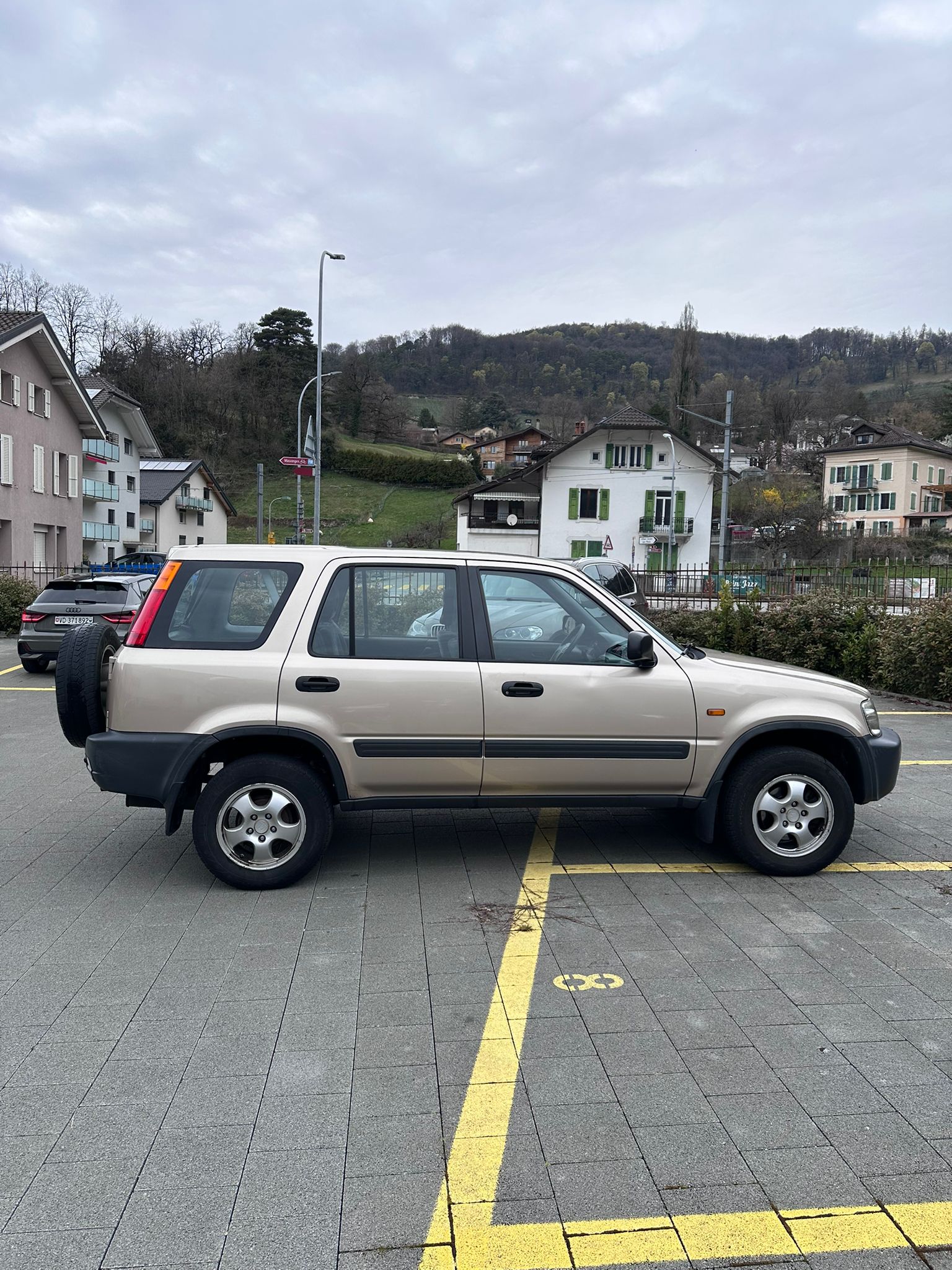 HONDA CR-V 2.0i 4WD LS-image-7