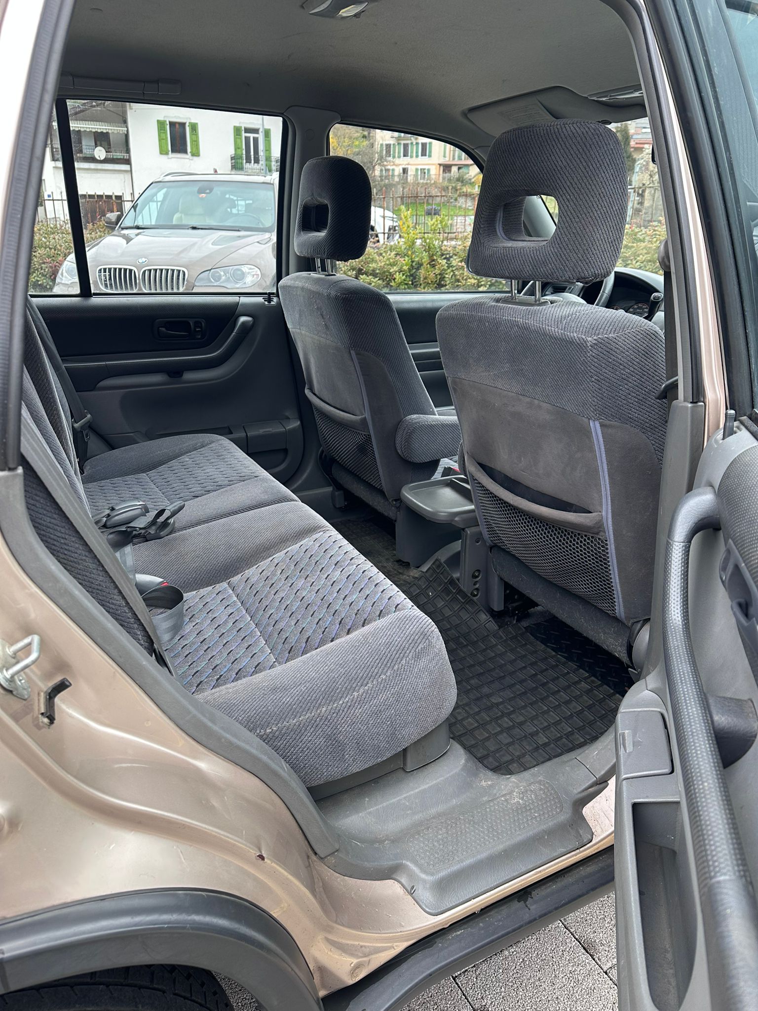 HONDA CR-V 2.0i 4WD LS-image-11