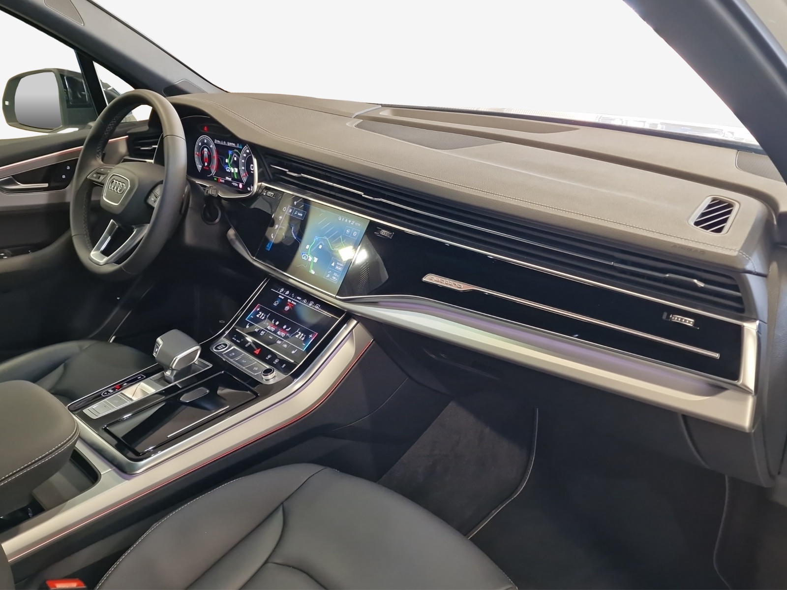 AUDI Q7 SUV TDI quattro 210 kW S Line tiptronic-image-14