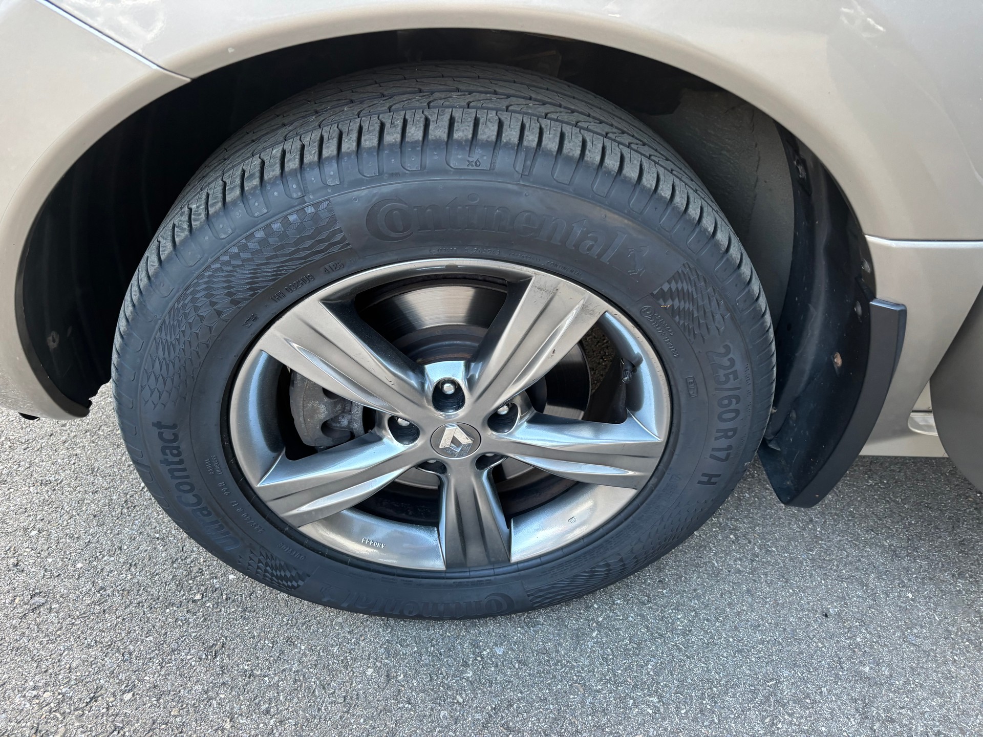 RENAULT Koleos 2.0 dCi Bose 4x4 Automatic-image-8