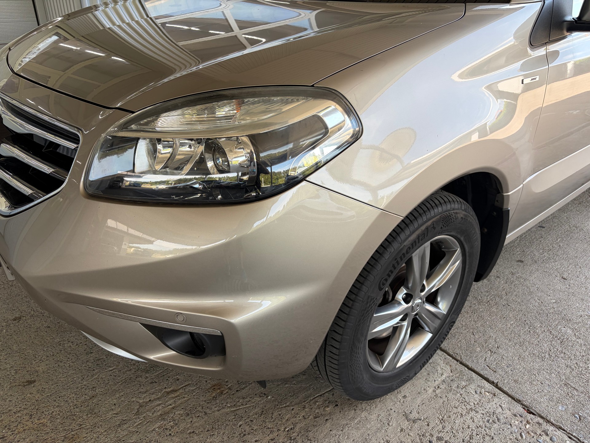 RENAULT Koleos 2.0 dCi Bose 4x4 Automatic-image-4