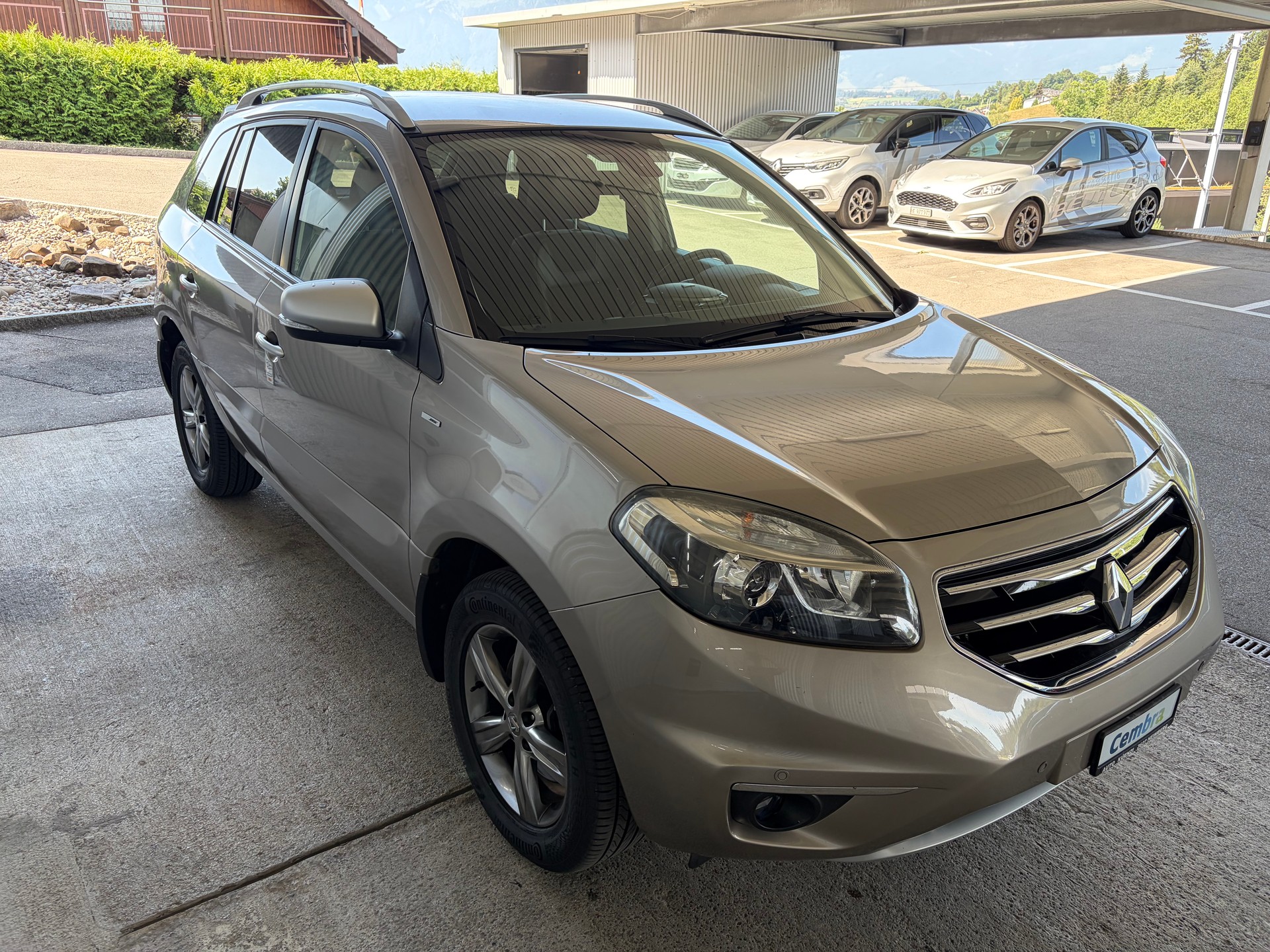 RENAULT Koleos 2.0 dCi Bose 4x4 Automatic-showroom-element-1