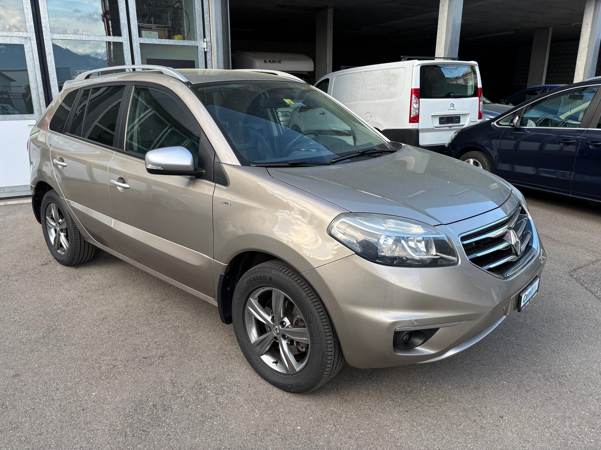 RENAULT Koleos 2.0 dCi Bose 4x4 Automatic-image-1