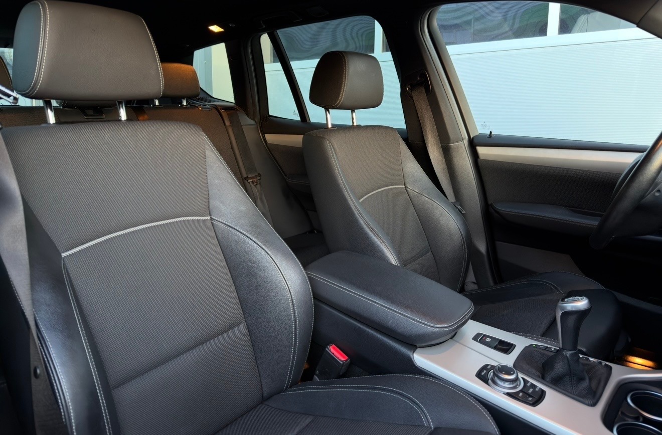 BMW X3 xDrive 20d-image-8