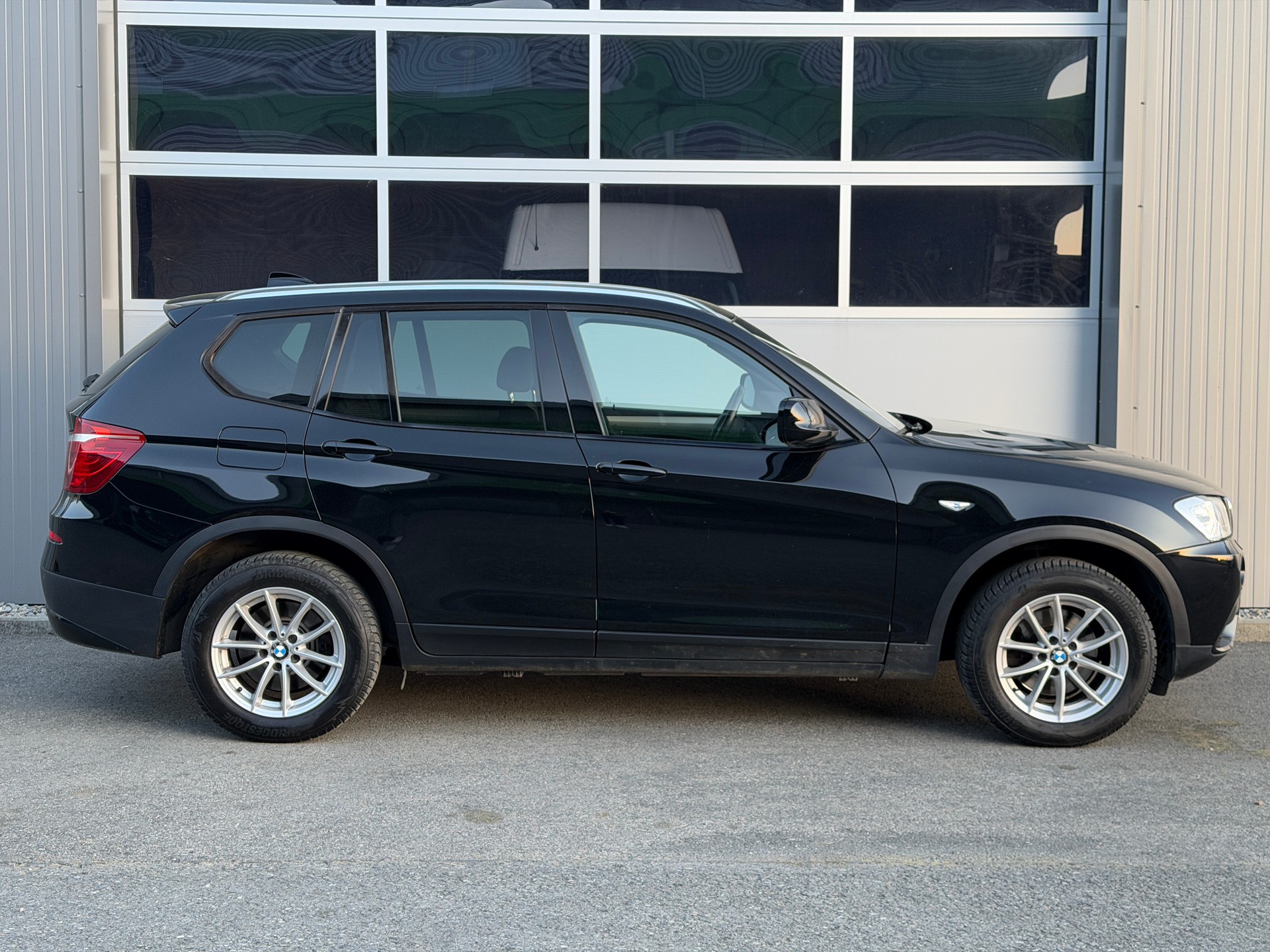 BMW X3 xDrive 20d-image-2