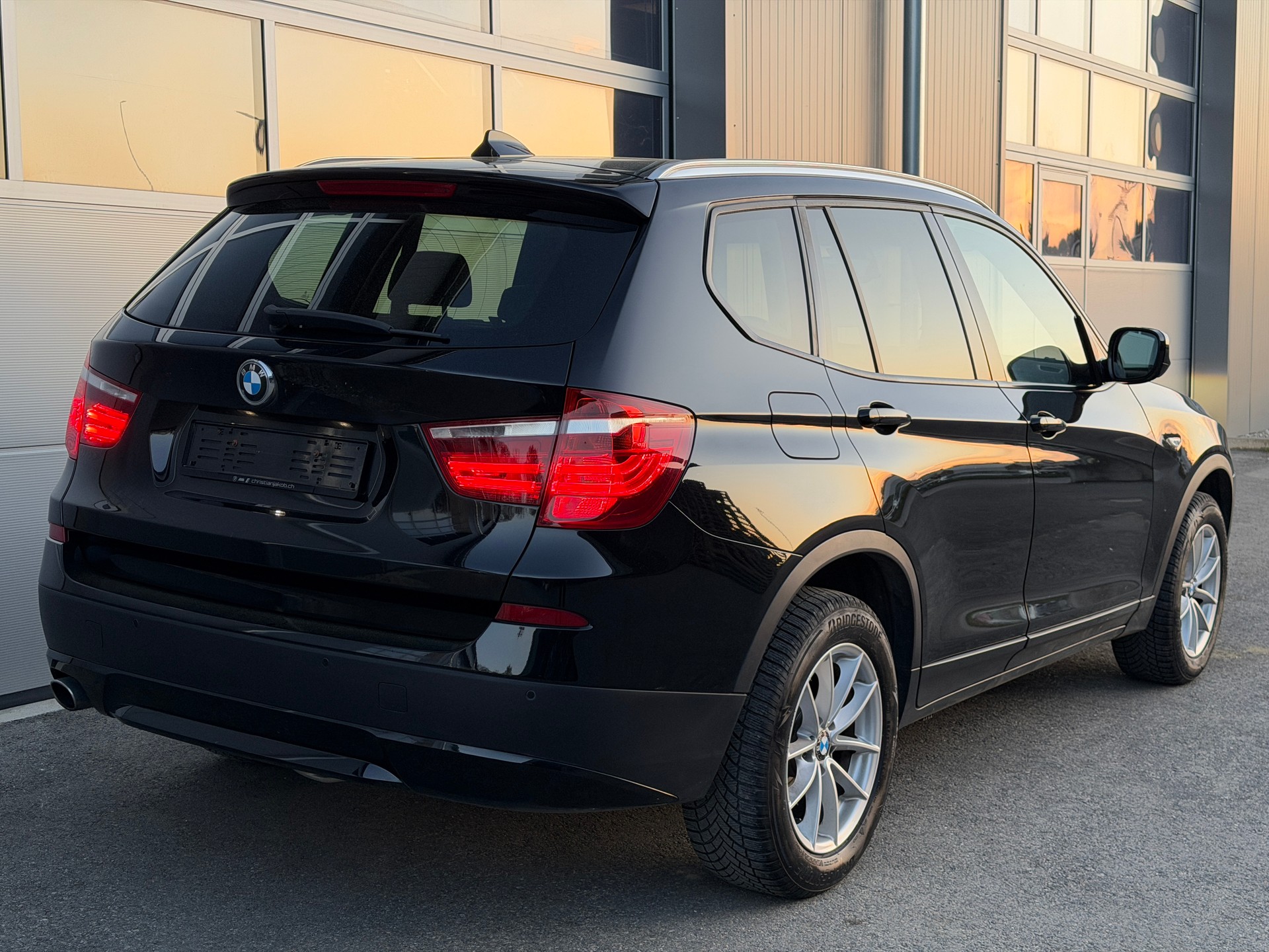 BMW X3 xDrive 20d-image-3