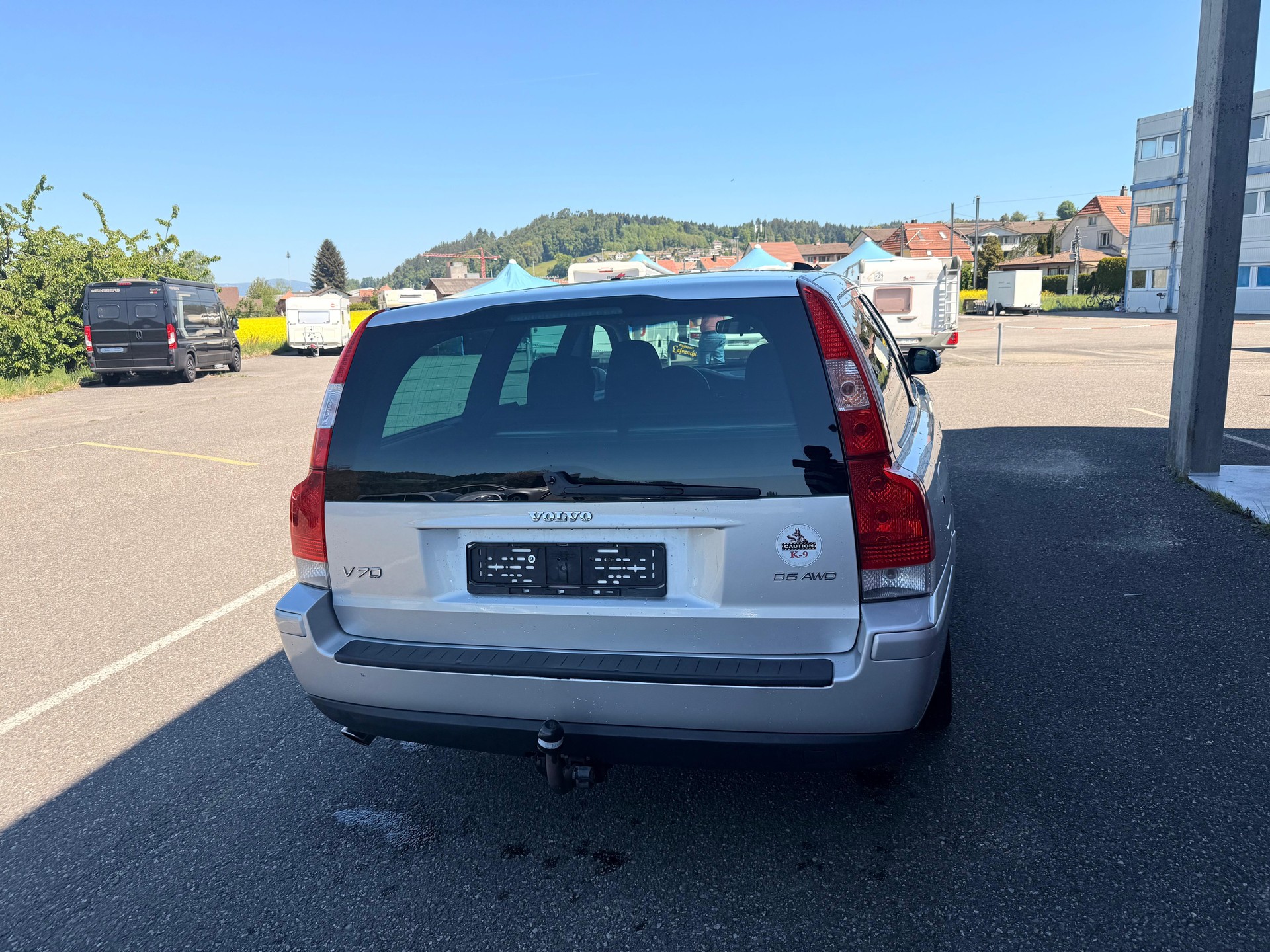 VOLVO V70 D5 AWD Summum-image-12