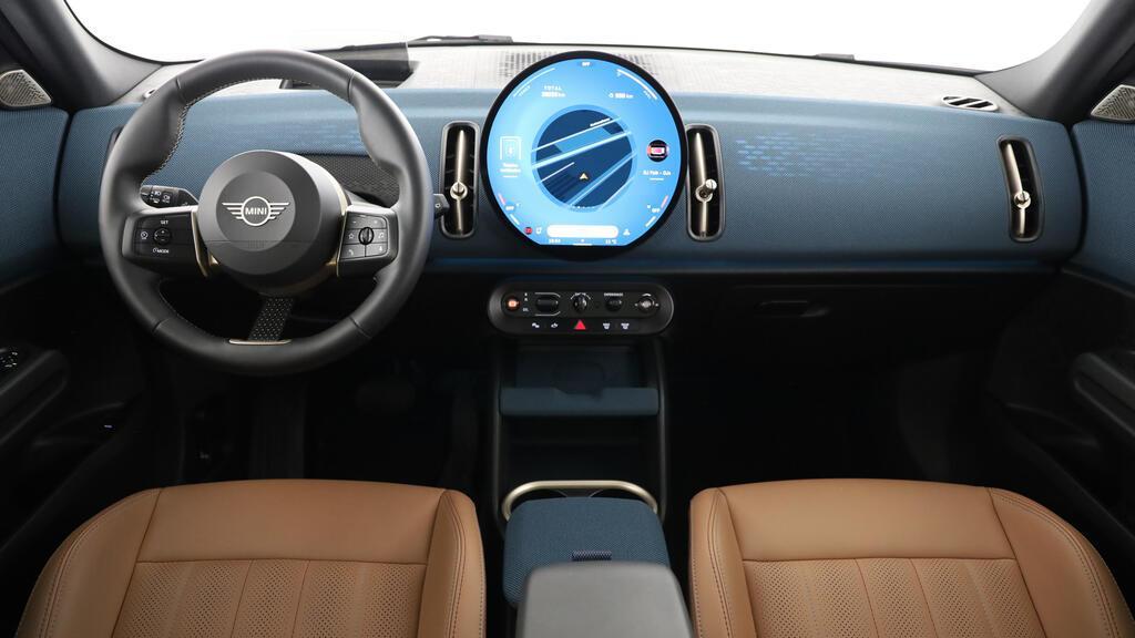 MINI Countryman C-image-11