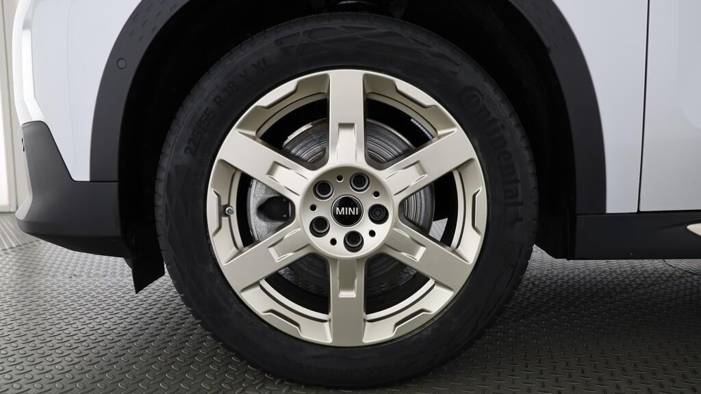 MINI Countryman C-image-9
