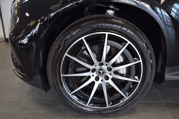 MERCEDES-BENZ EQC 400 4Matic EQ Star-image-5
