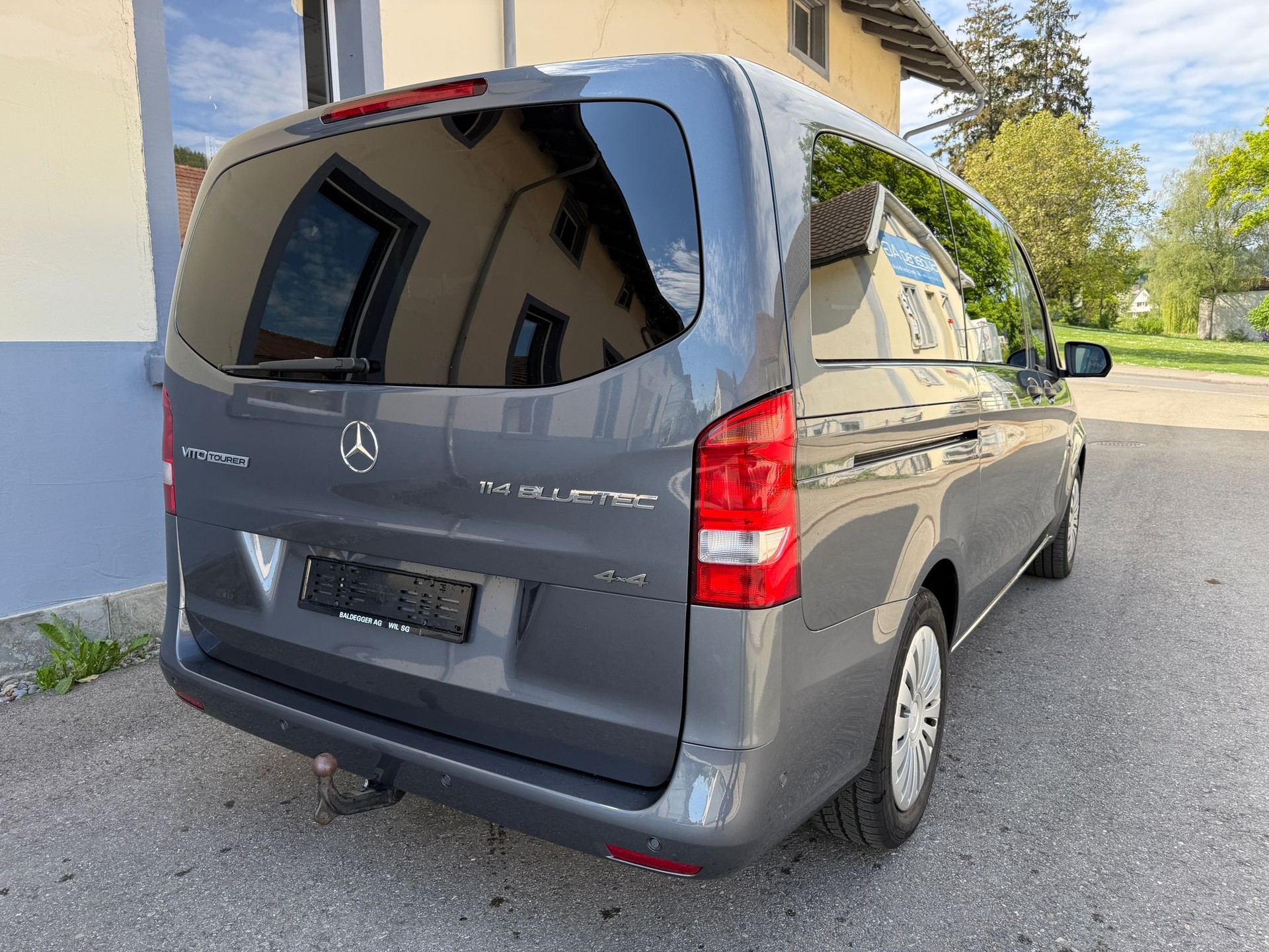 MERCEDES-BENZ Vito 114 BlueTec Tourer Base L 4Matic 7G-Tronic-image-4