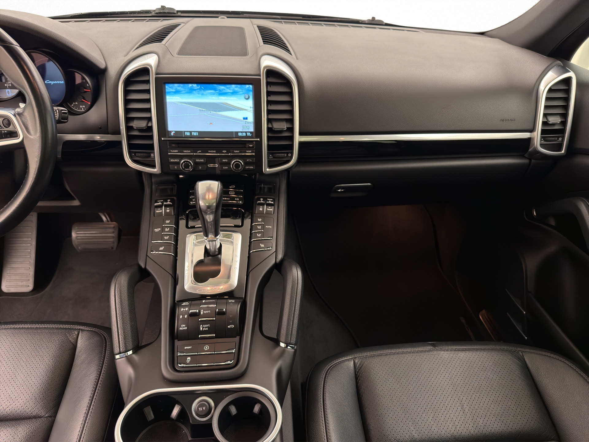 PORSCHE Cayenne 3.0 V6 TDI TipTronic-image-15