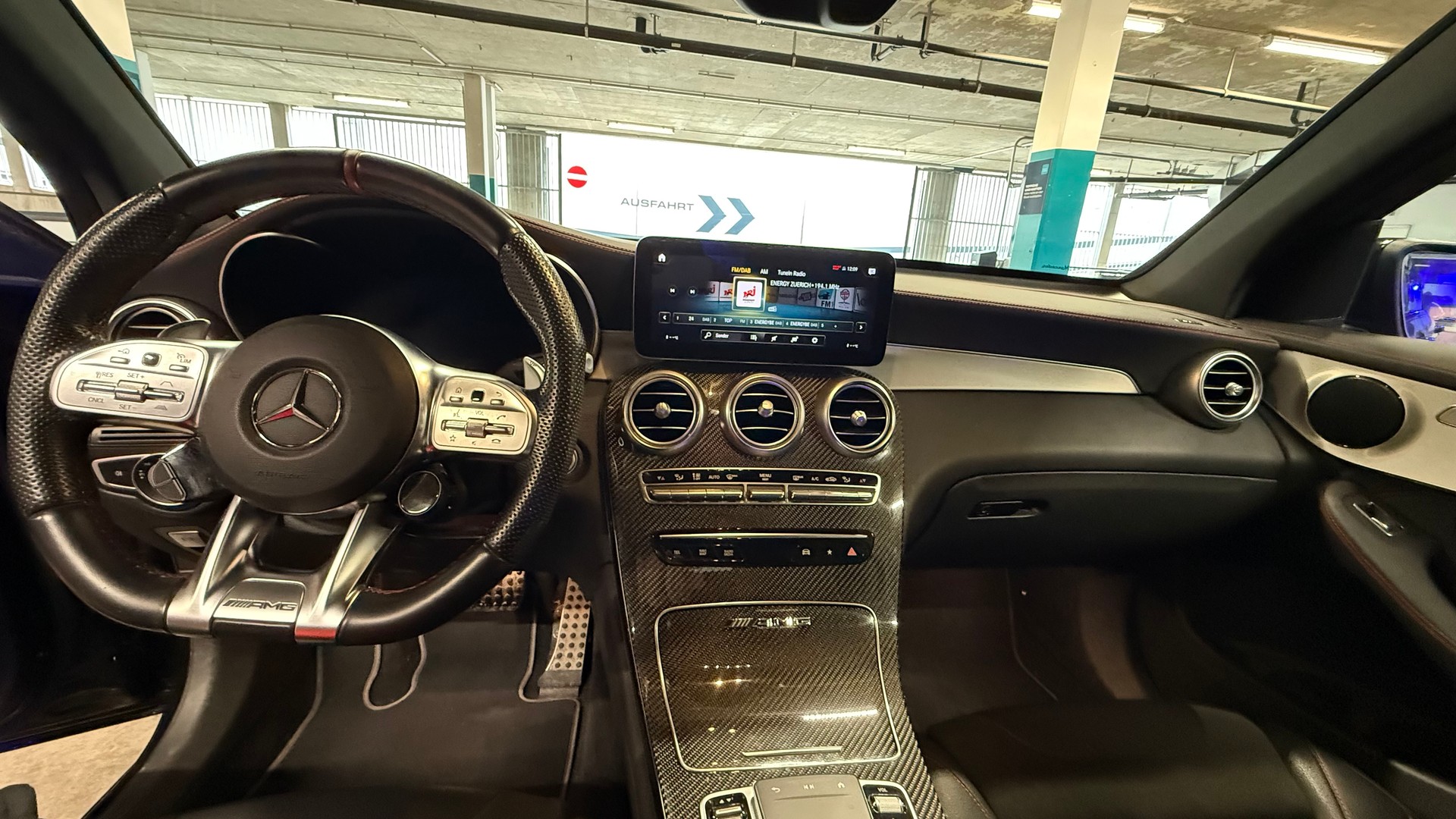 MERCEDES-BENZ GLC 43 AMG 4m-image-3