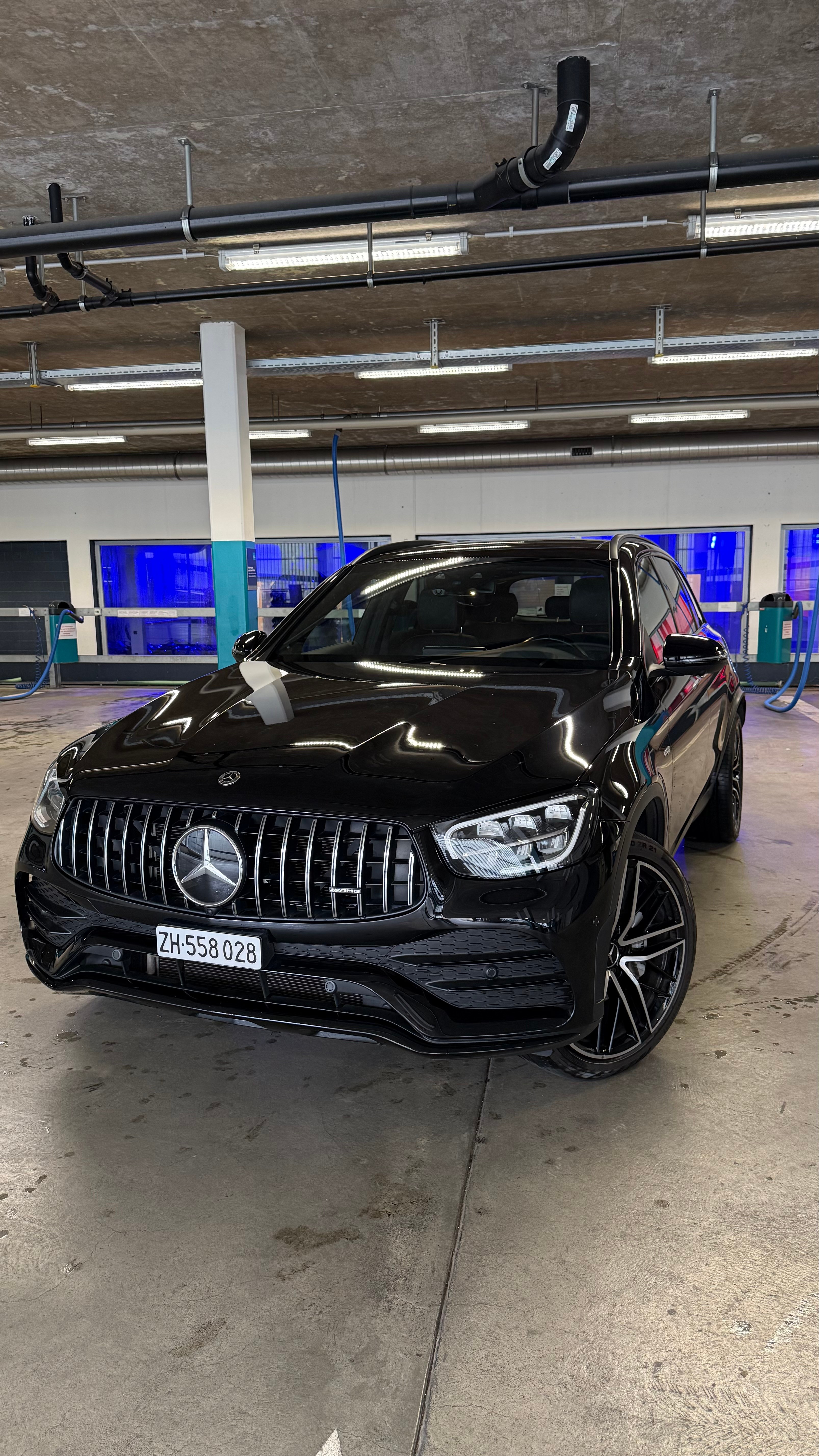 Car photo