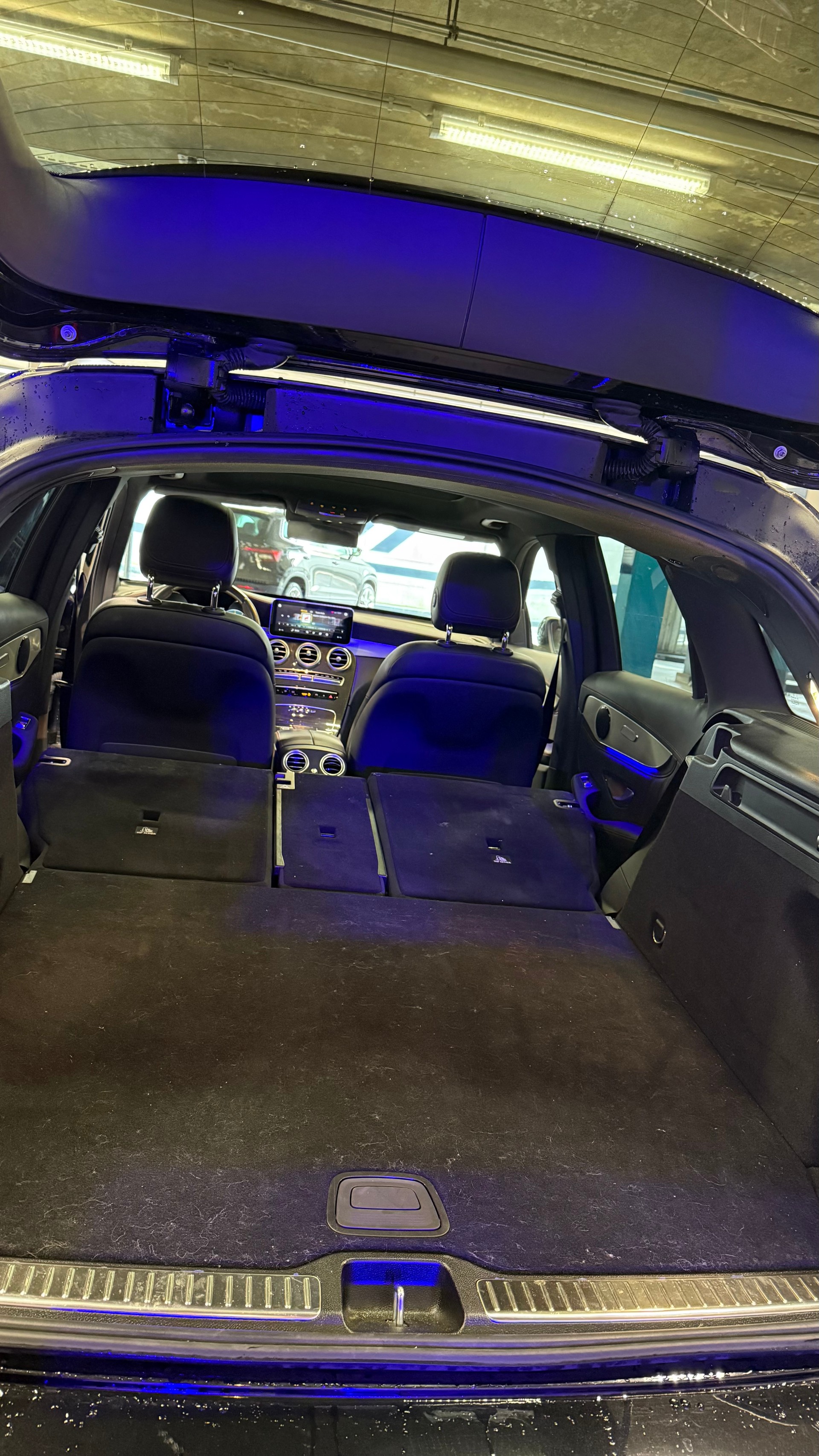 MERCEDES-BENZ GLC 43 AMG 4m-image-4