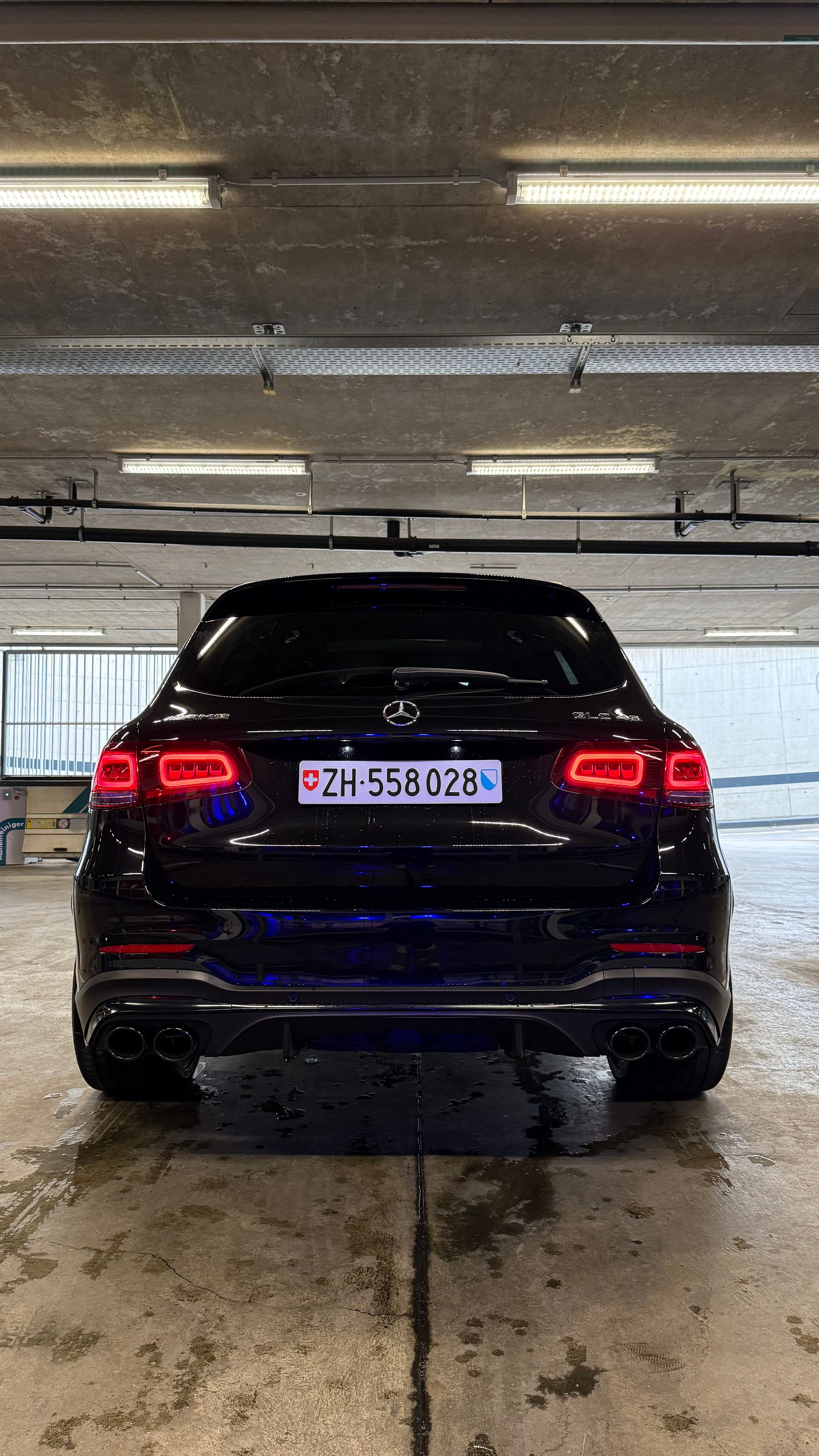 MERCEDES-BENZ GLC 43 AMG 4m-image-2