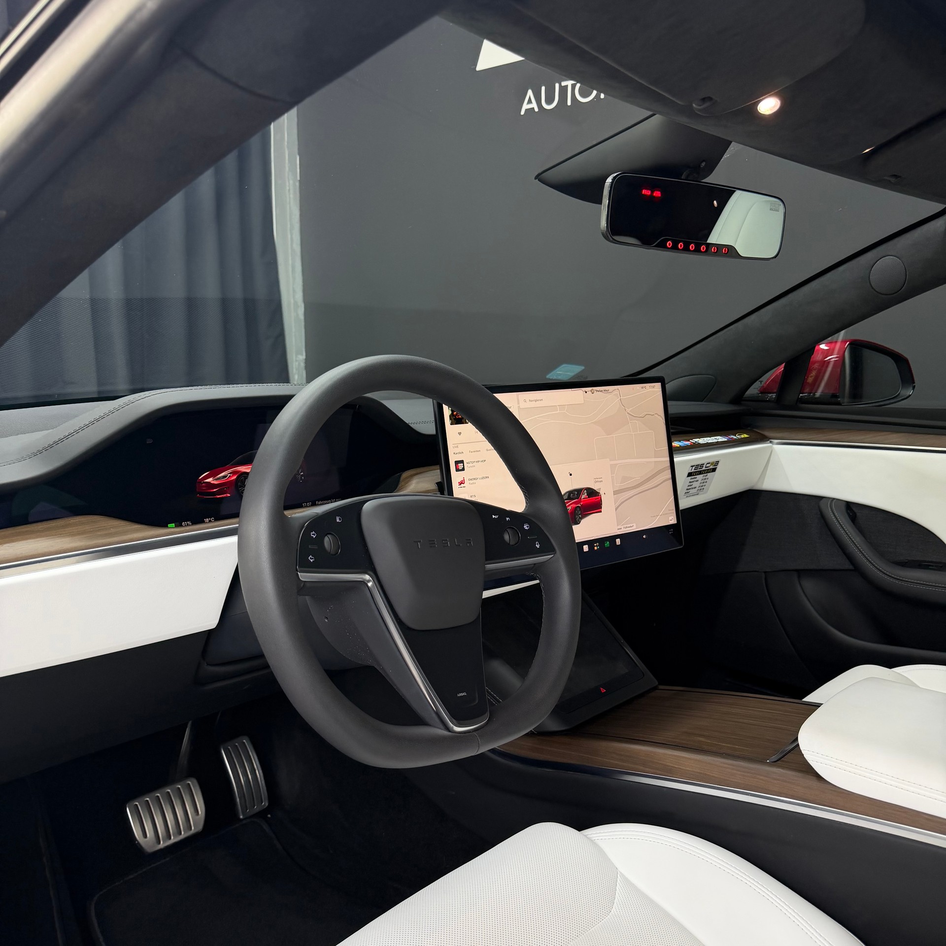 TESLA Model S 100 kWh AWD-image-9