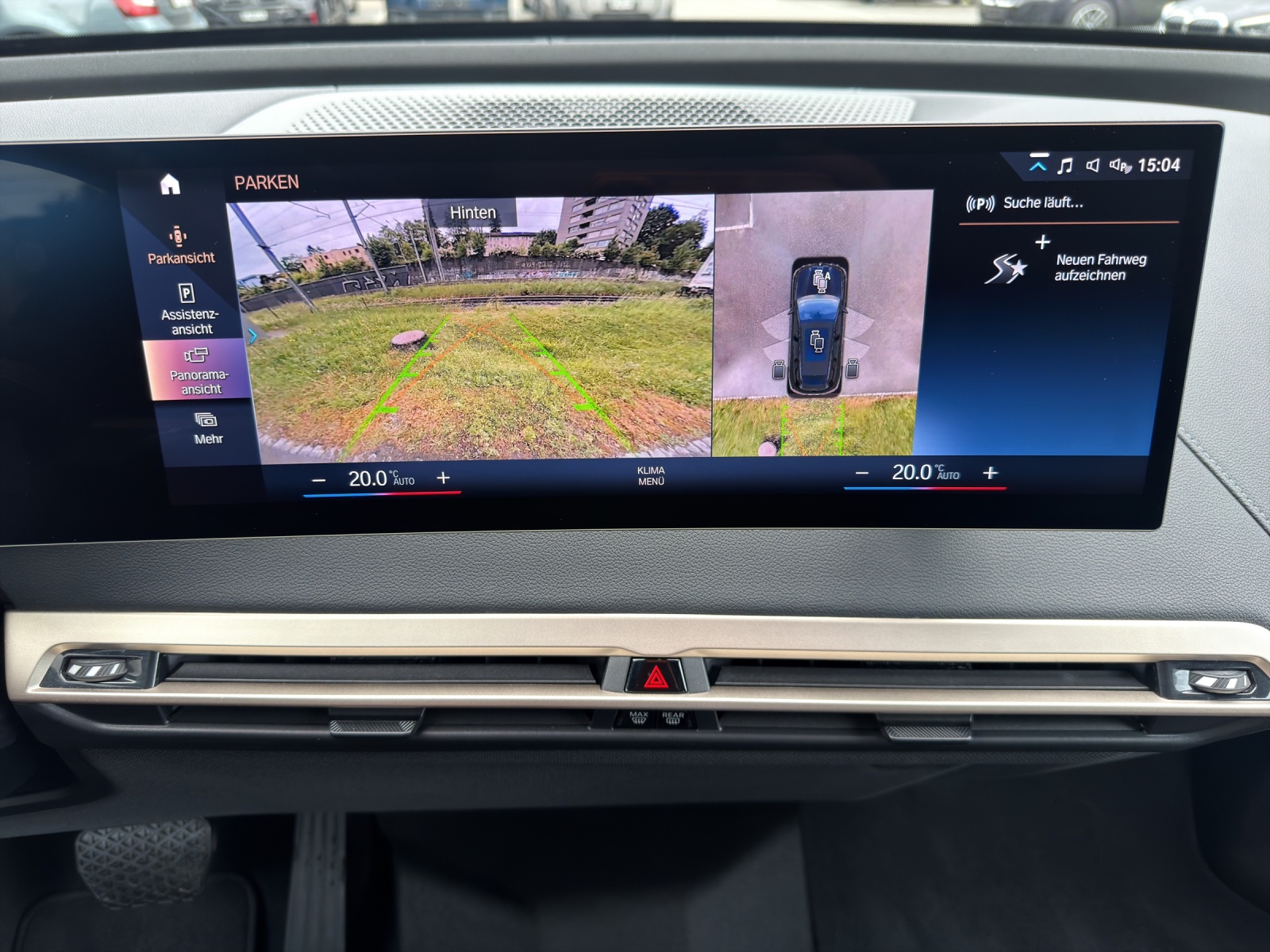 BMW iX xDrive50 Sport-image-19