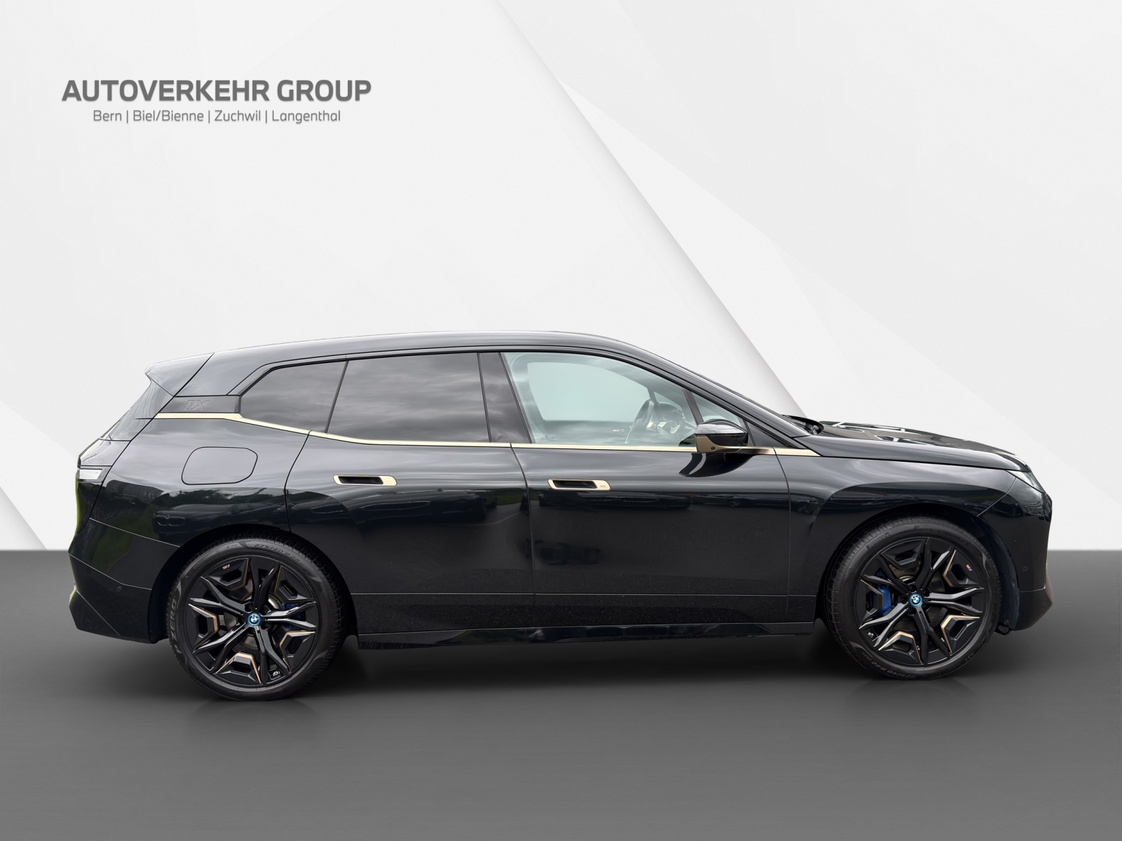 BMW iX xDrive50 Sport-image-7