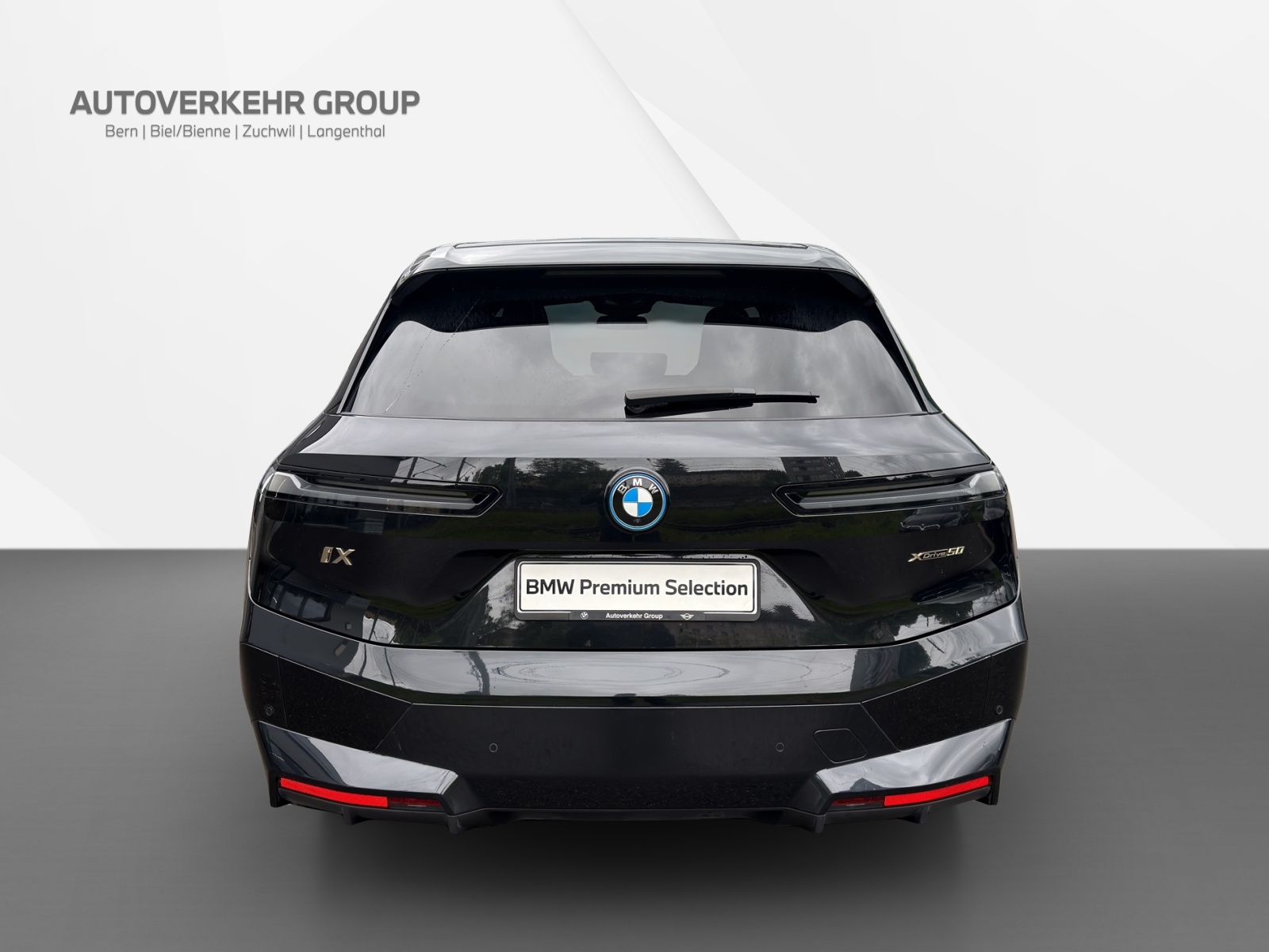 BMW iX xDrive50 Sport-image-5