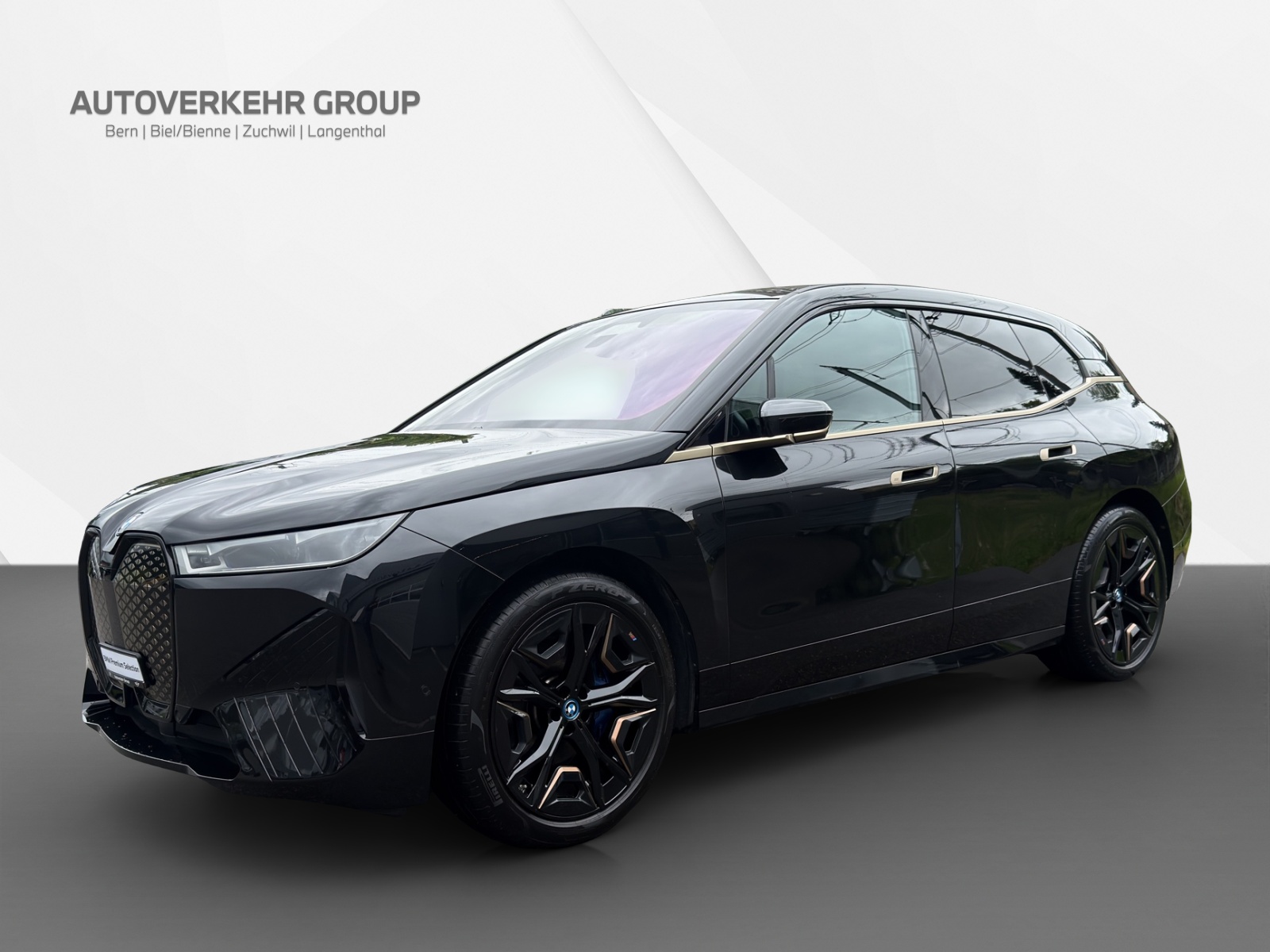 BMW iX xDrive50 Sport-image-0