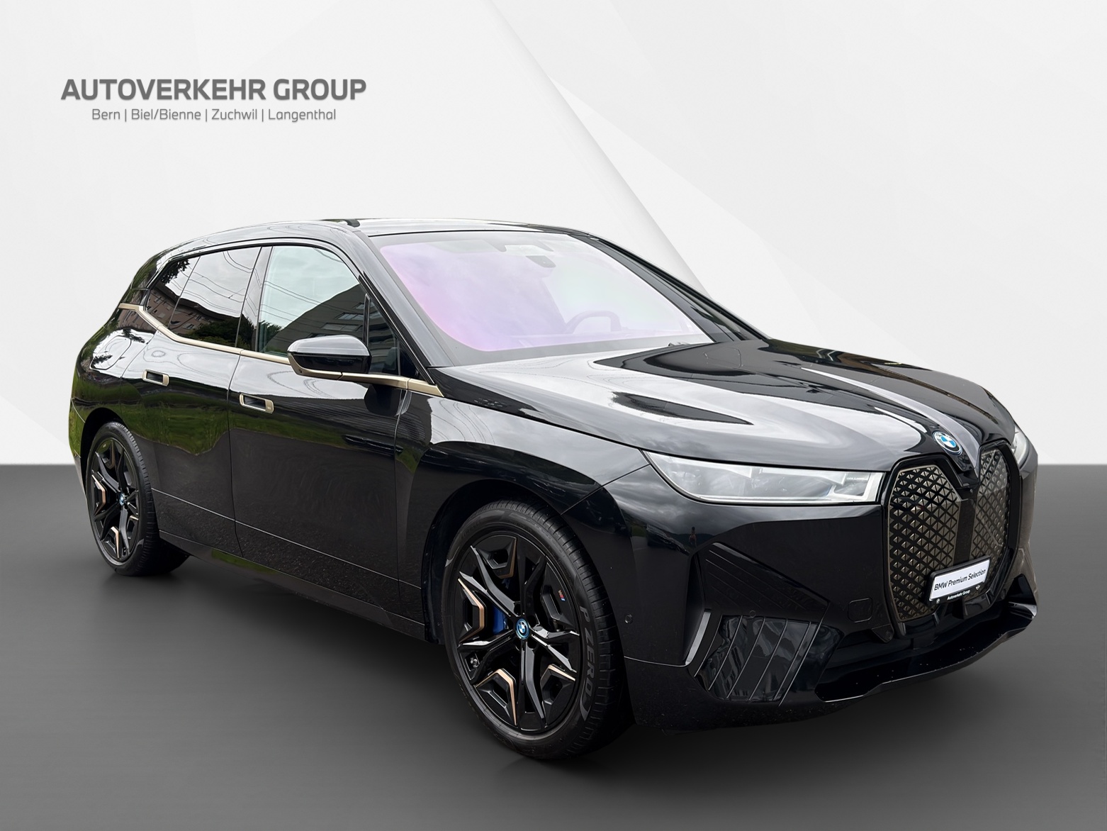 BMW iX xDrive50 Sport-image-8