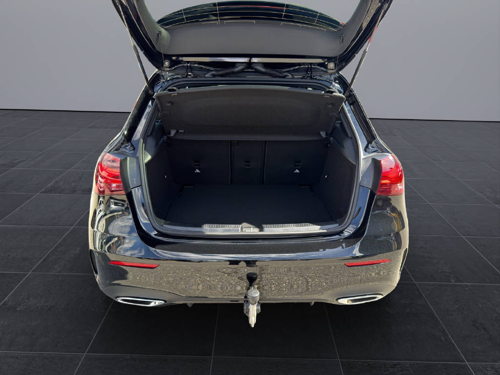 MERCEDES-BENZ A 220 AMG Line 4m-image-15