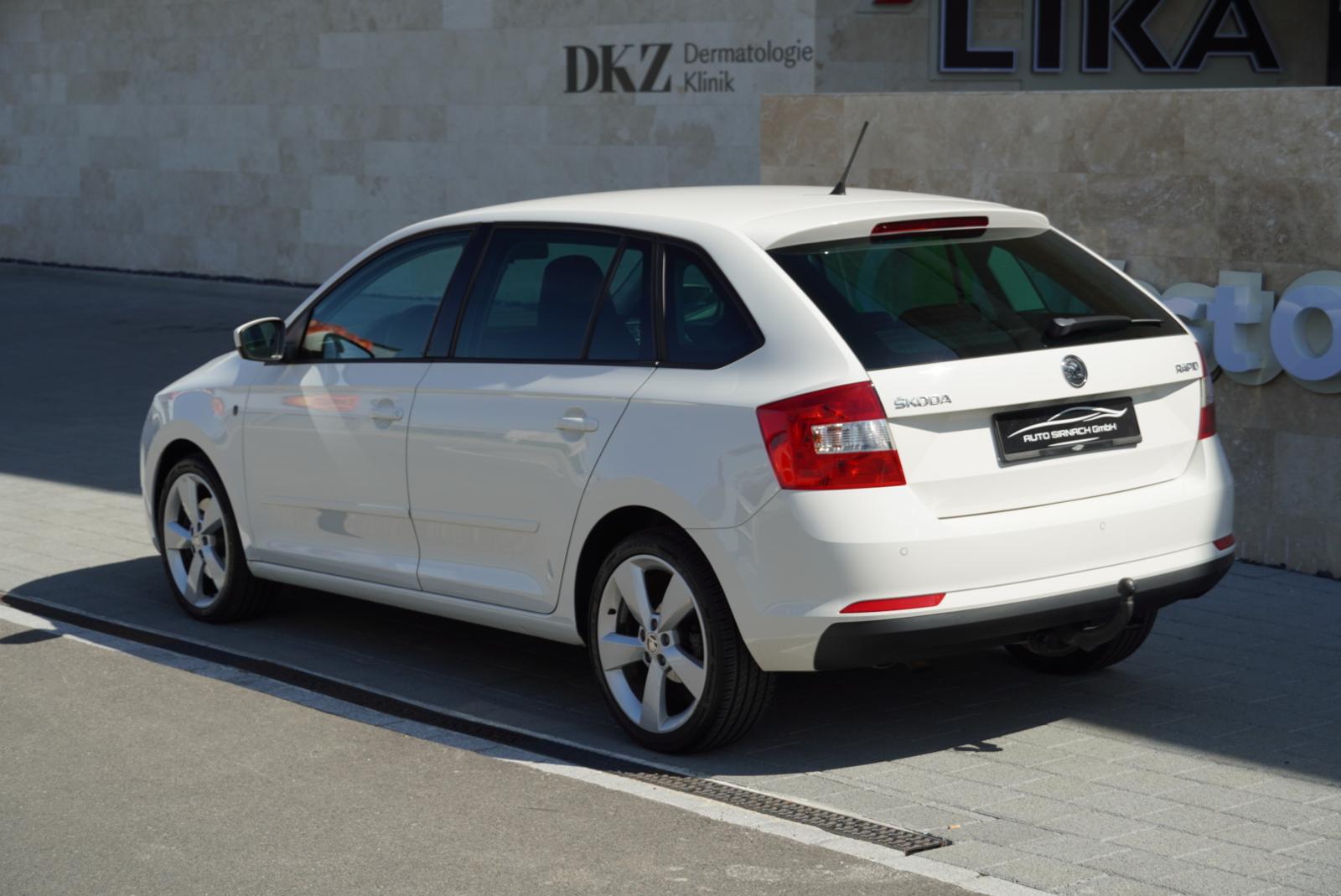 SKODA Rapid Spaceback 1.4 TSI Ambition DSG-image-8