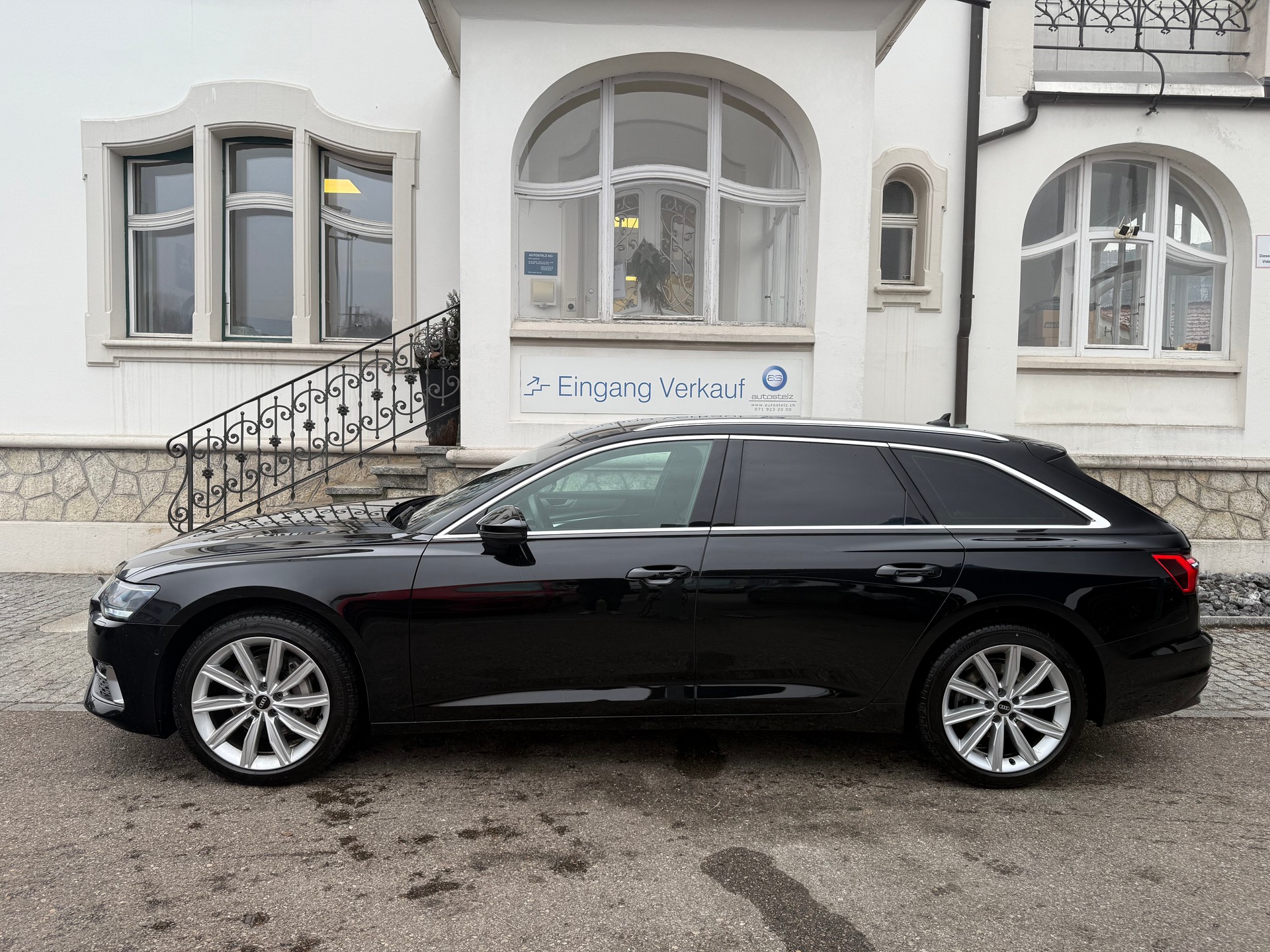 AUDI A6 Avant 2.0 45 TFSI Sport quattro S-Tronic-image-2