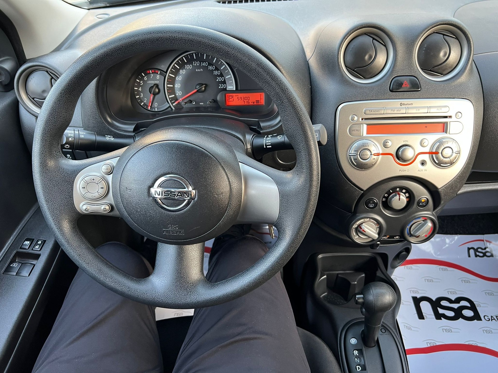NISSAN Micra 1.2 30th Edition CVT-image-9